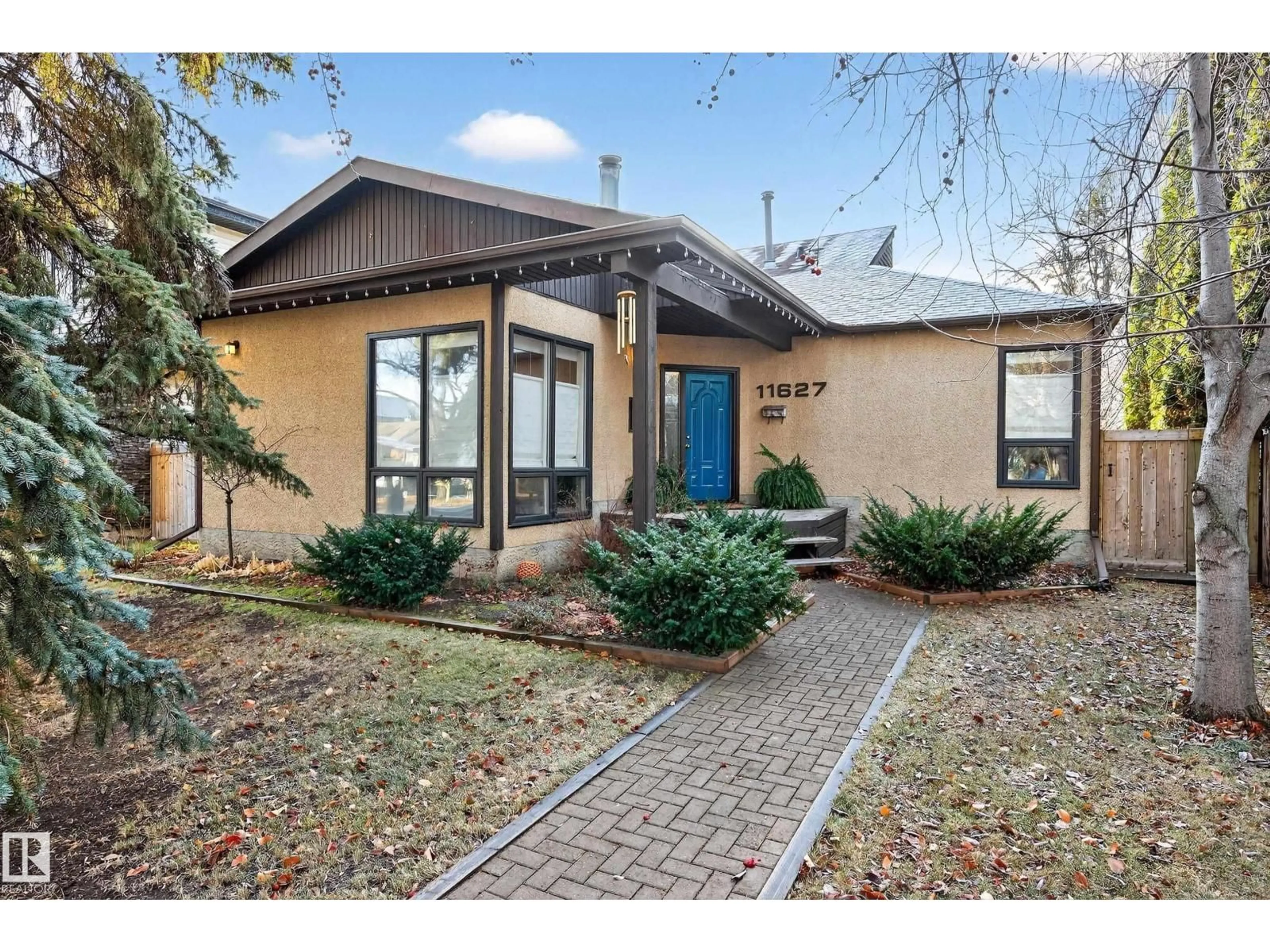 Unknown for 11627 76 AV, Edmonton Alberta T6G0K9