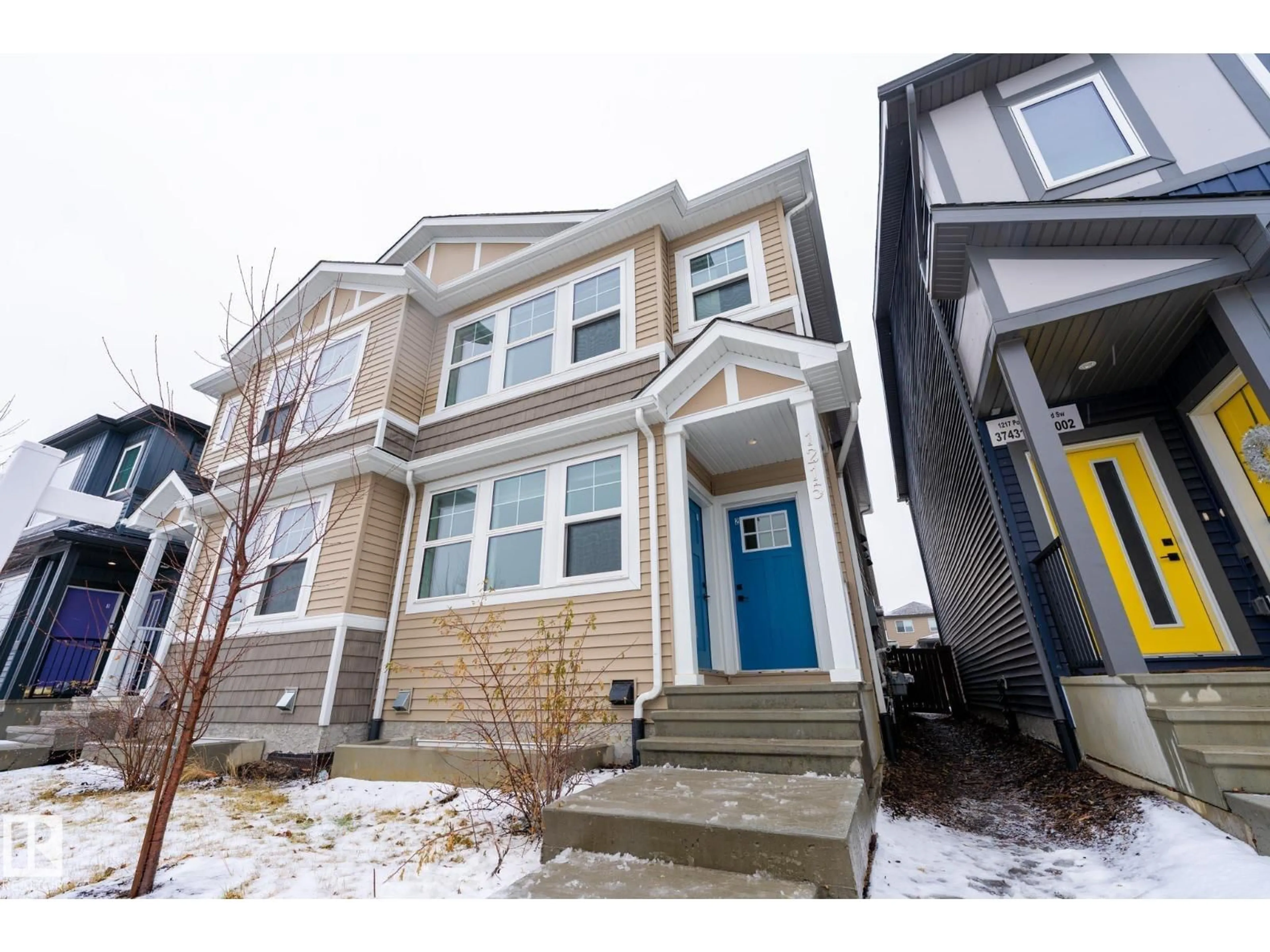 Home with vinyl exterior material, street for 1213 PODERSKY WD, Edmonton Alberta T6W4W3