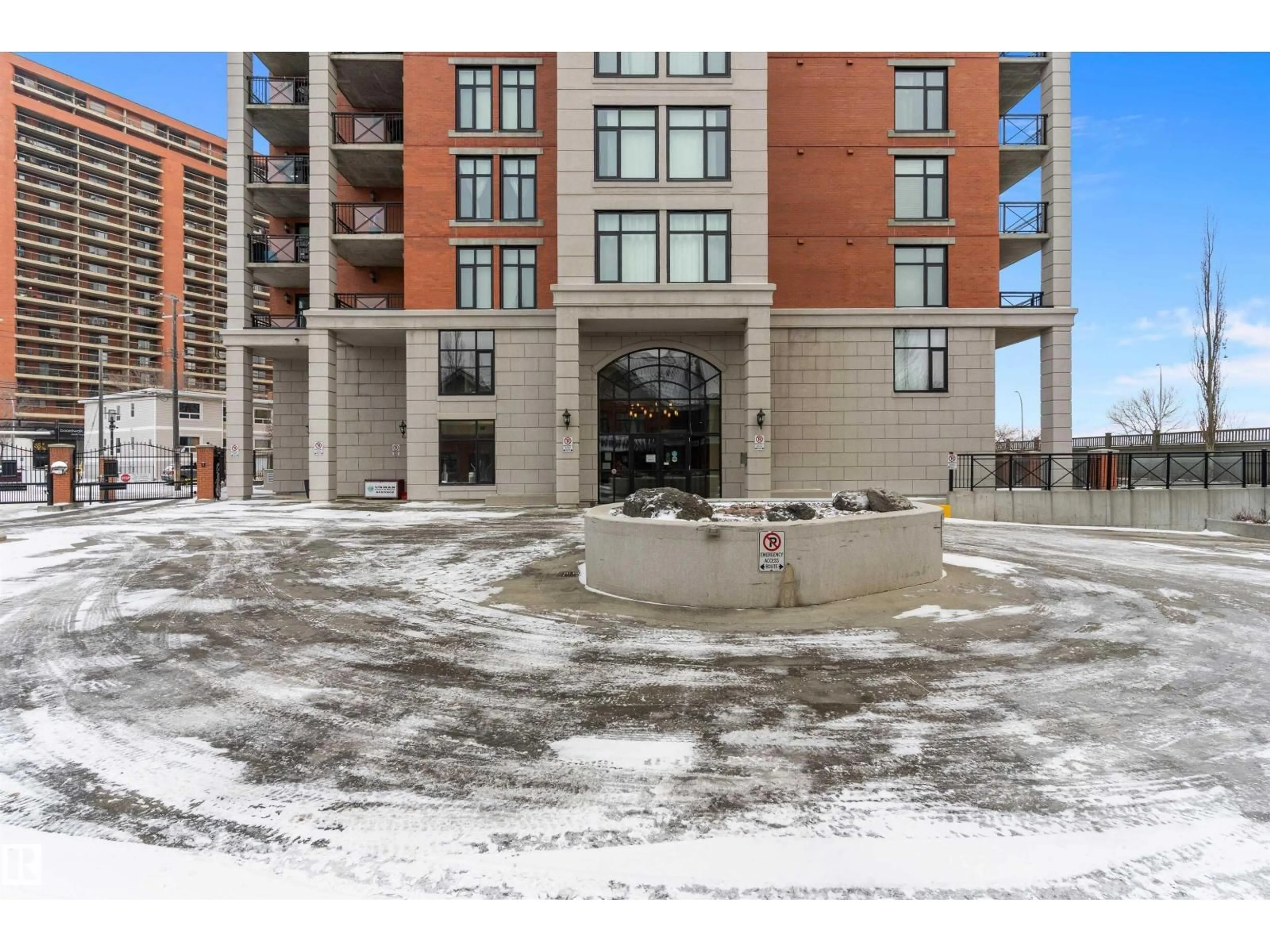 Unknown for #402 - 9020 JASPER AV, Edmonton Alberta T5H3S8