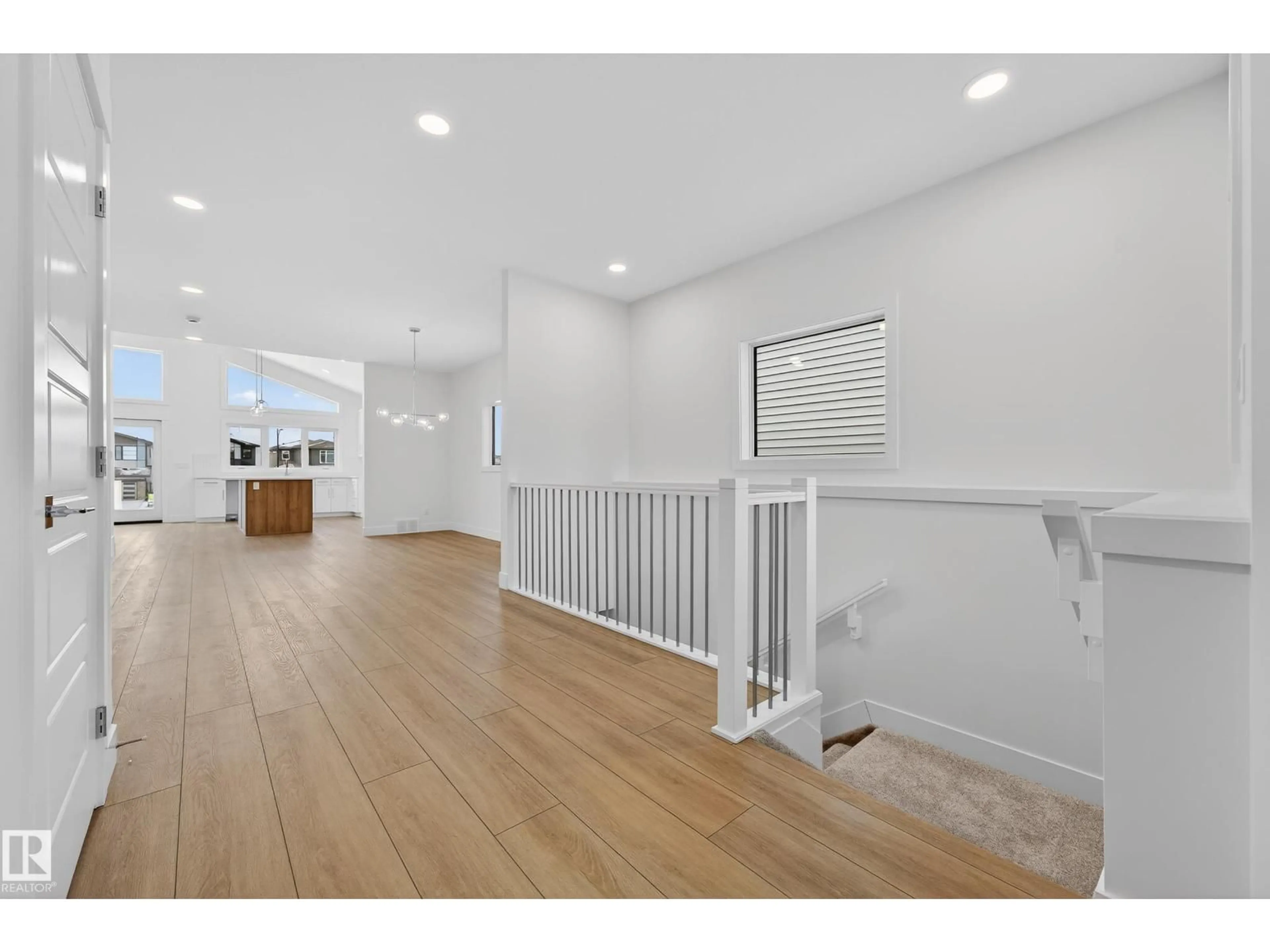 Unknown for 7093 KIVIAQ CR, Edmonton Alberta T6W5N7