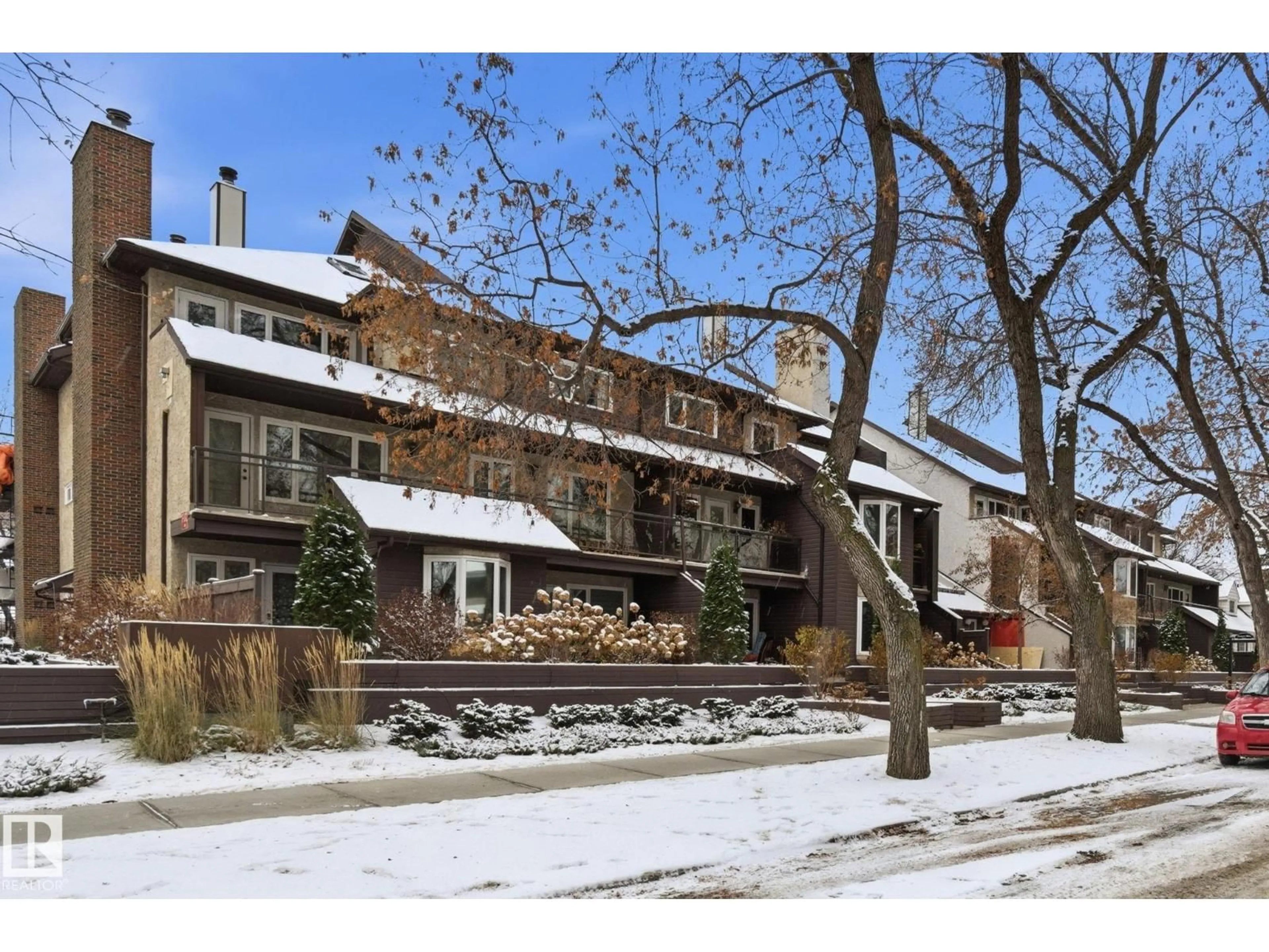 Unknown for 101 - 11115 80 AV, Edmonton Alberta T6G0R4