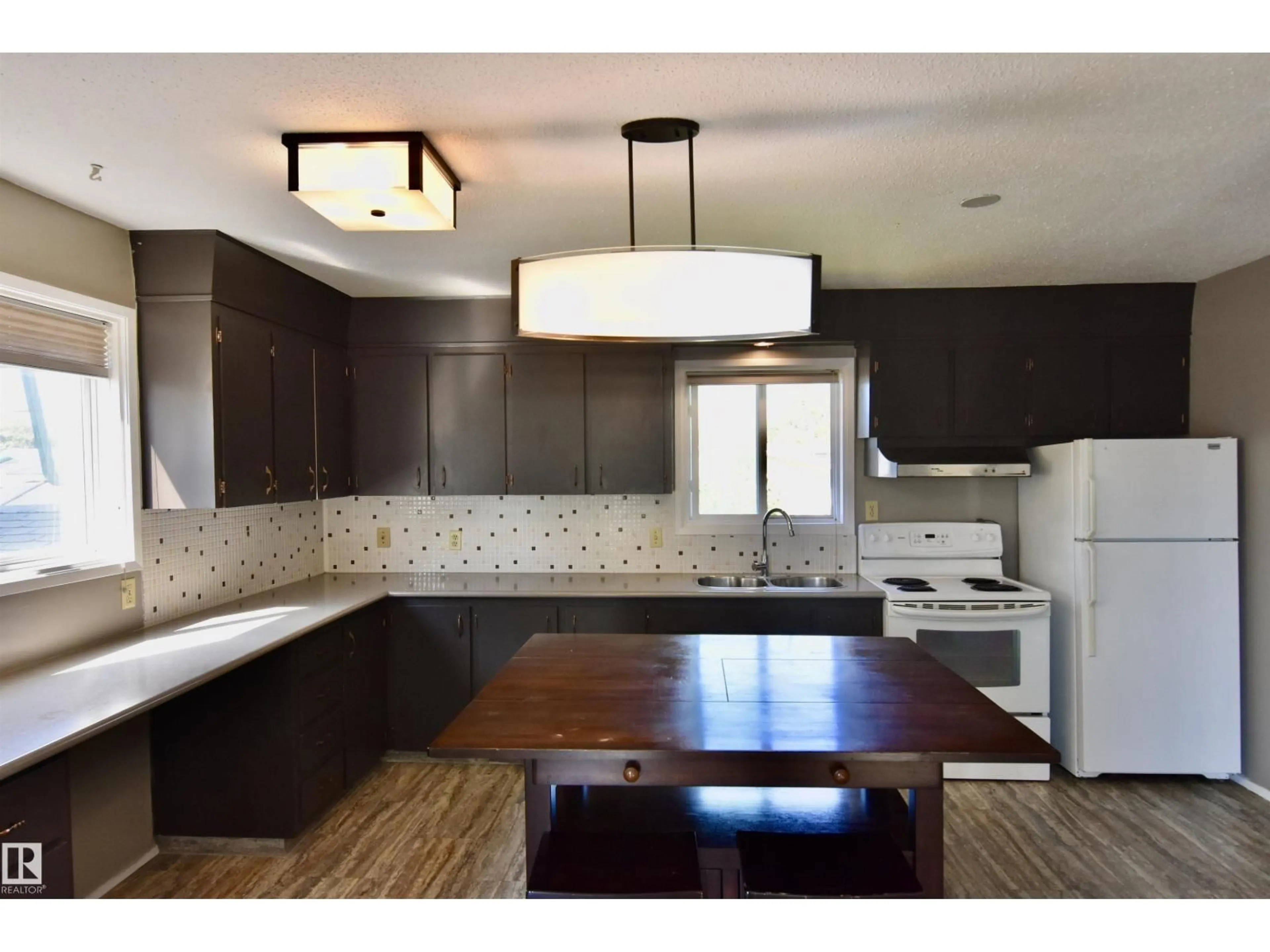 Unknown for 4930 44 AV, St. Paul Town Alberta T0A3A4