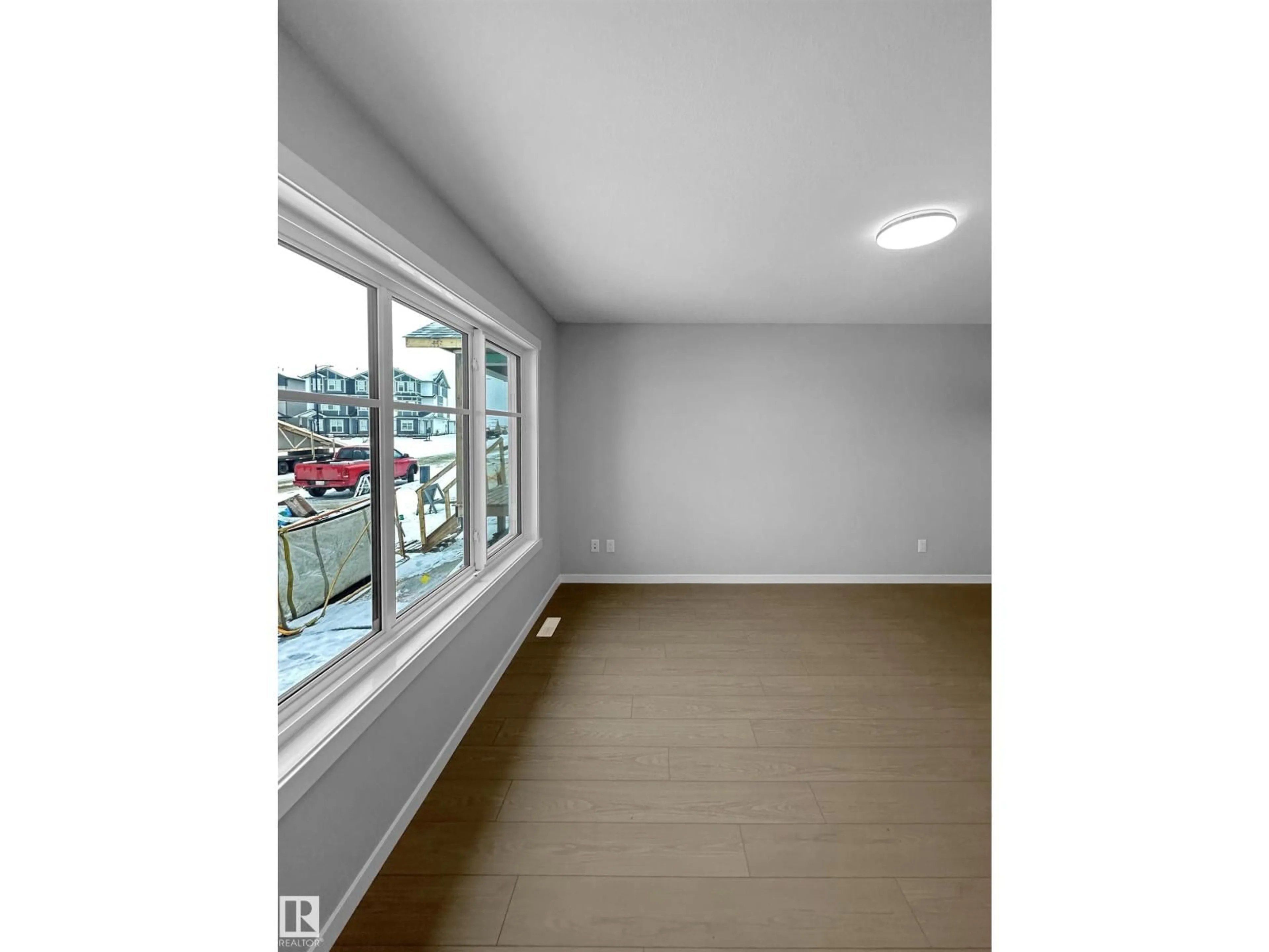 A pic of a room for NW - 17668 69A ST, Edmonton Alberta T5Z0W8