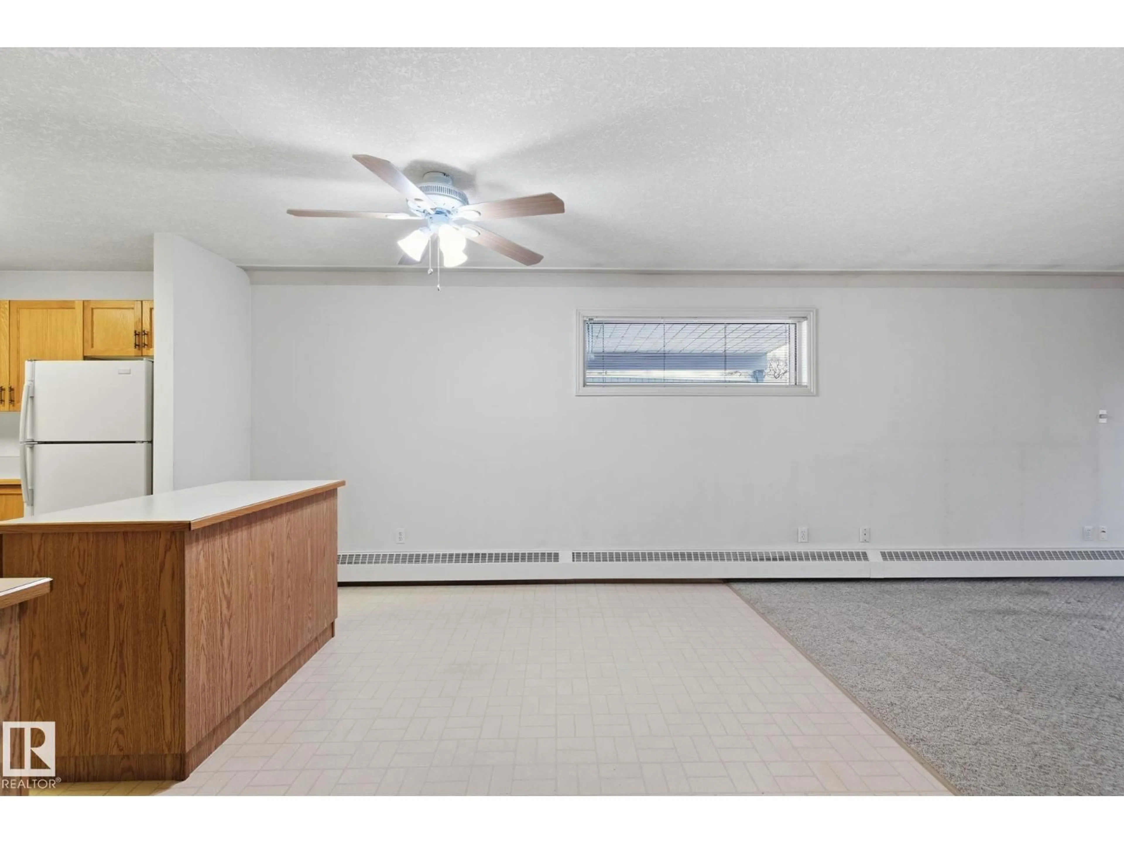 A pic of a room for 48 9908 80 AV NW, Edmonton Alberta T6E6L7