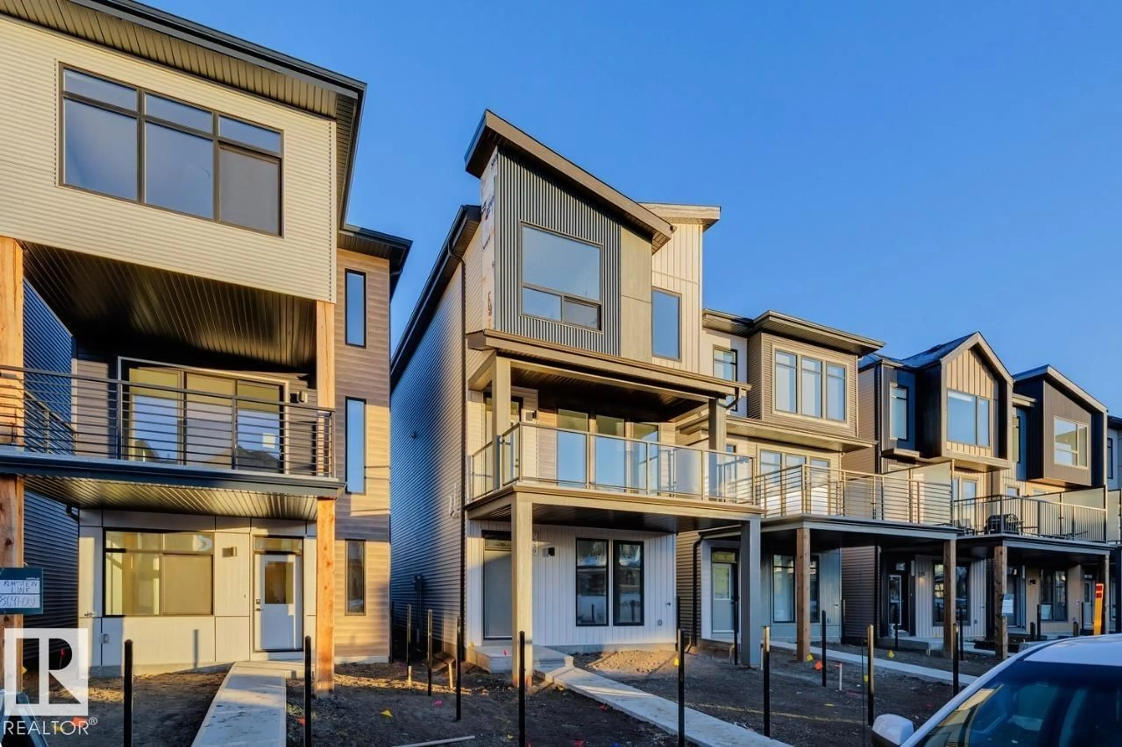 Unknown for LI SW - 7539 KLAPSTEIN LINK, Edmonton Alberta T6W0A6