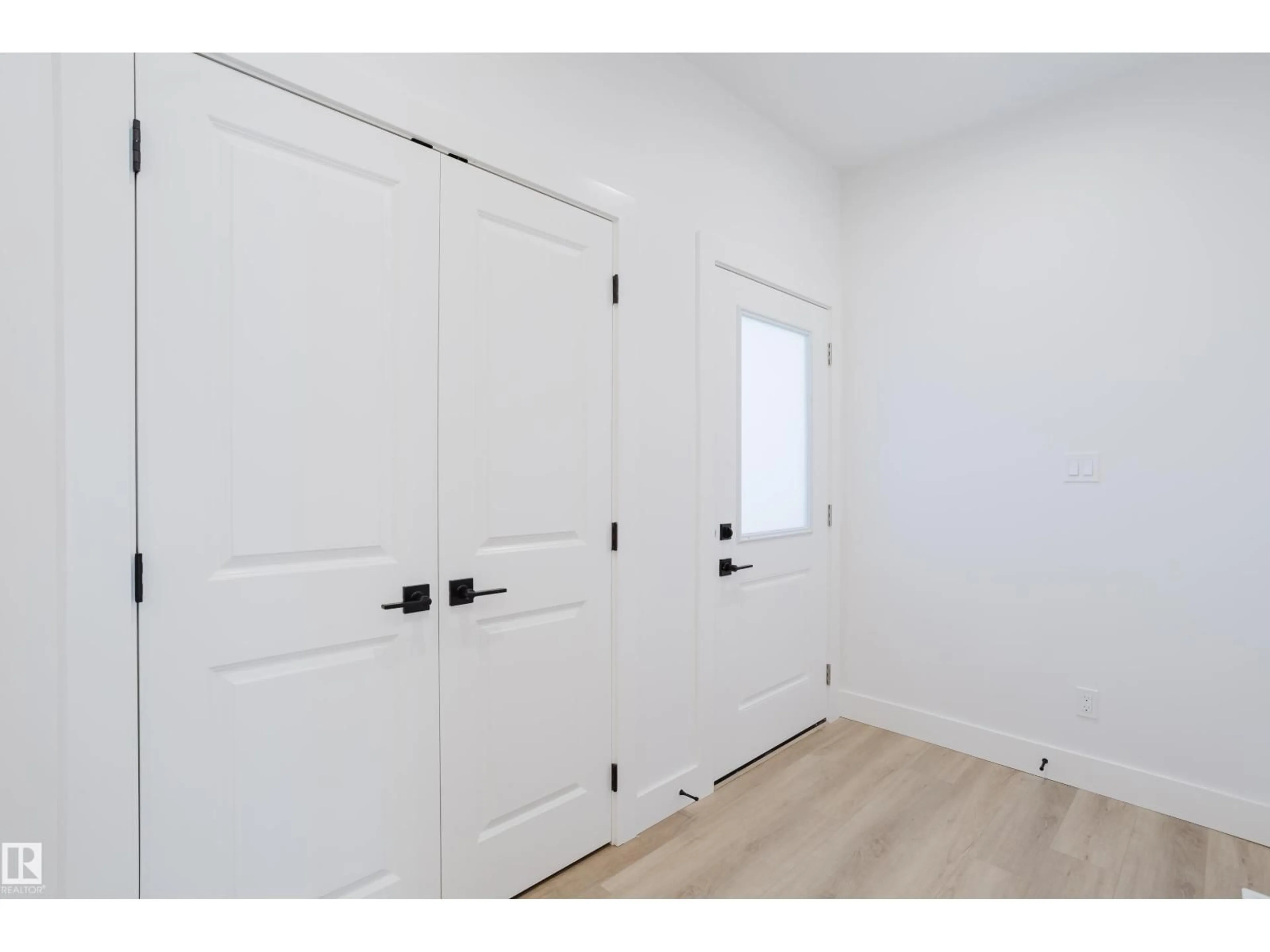 Unknown for 284 MUNN WY, Leduc Alberta T9E1V1