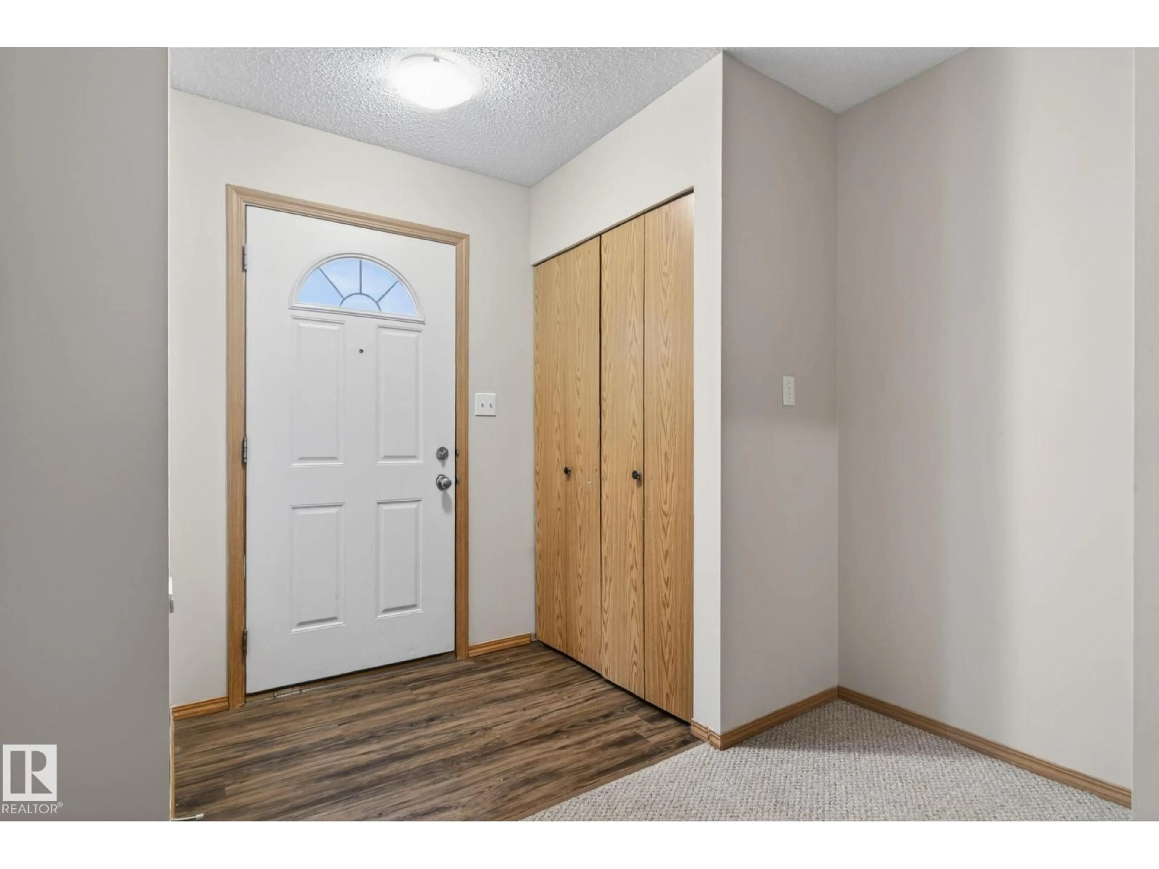 Indoor entryway for #109 - 180 BRIDGEPORT BV, Leduc Alberta T9E8S1