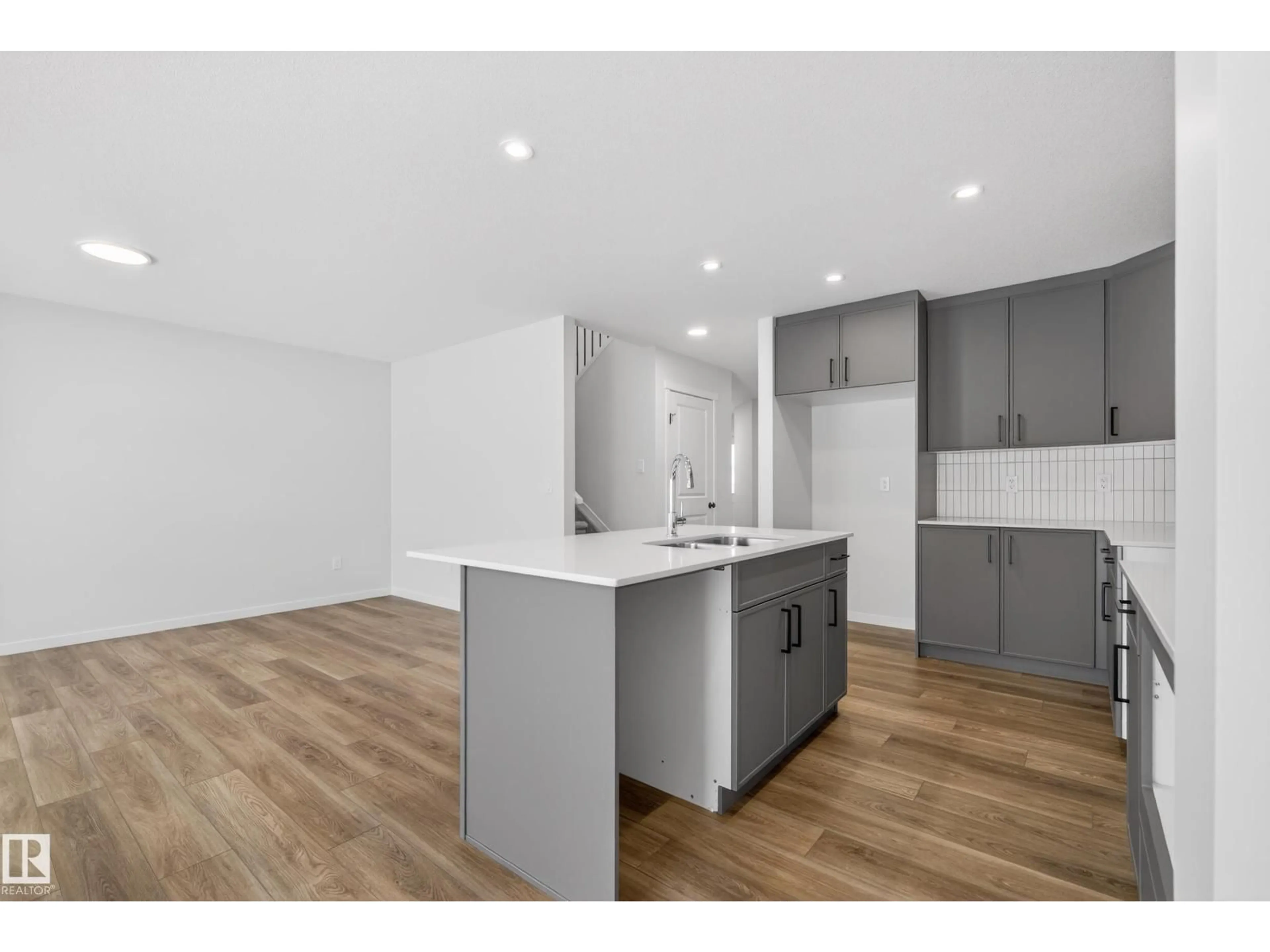 Open concept kitchen, unknown for 93 ROSEWOOD WY, St. Albert Alberta T8N8B3