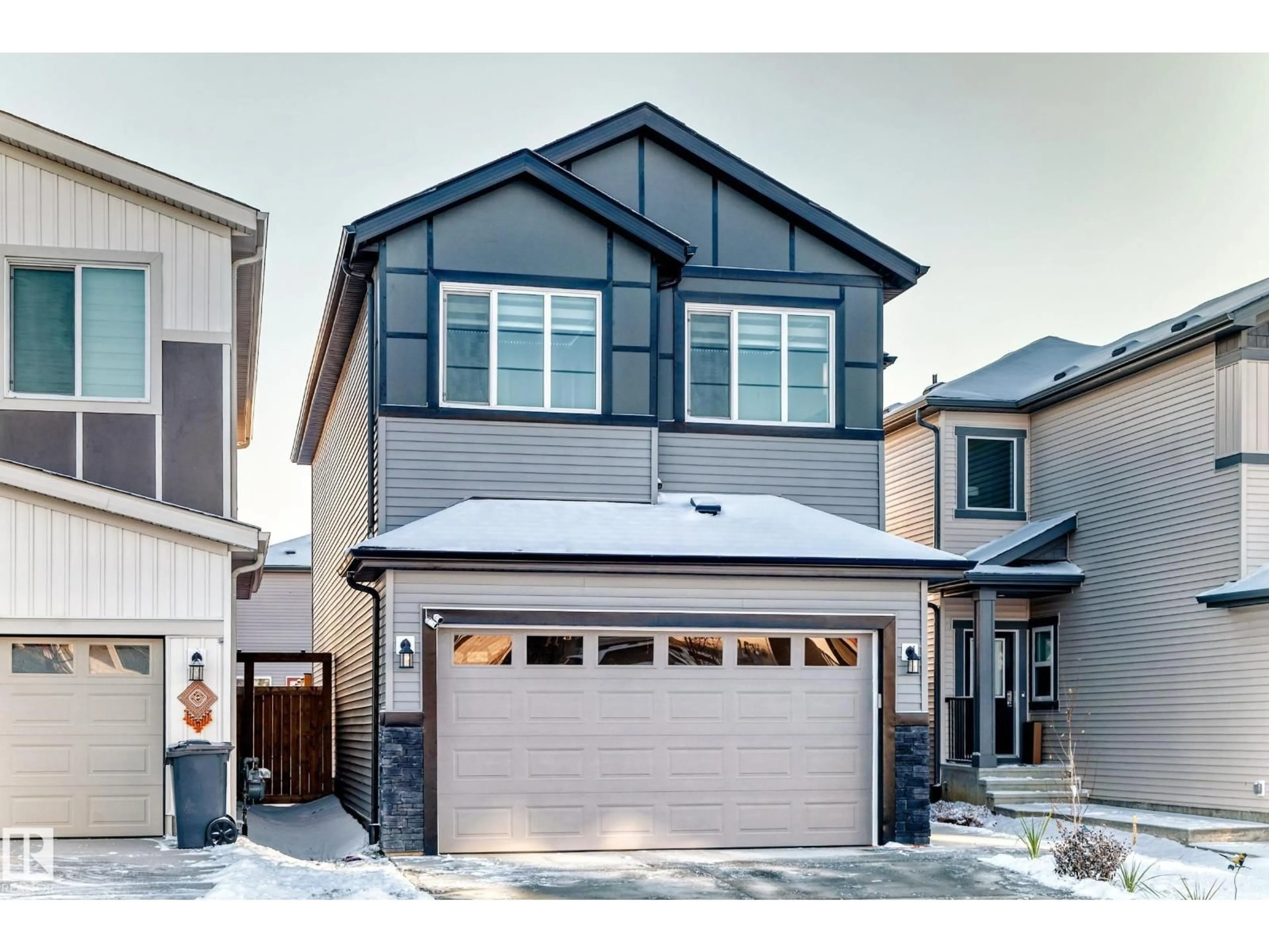 Unknown for 520 BLUFF LN, Leduc Alberta T9E1R5