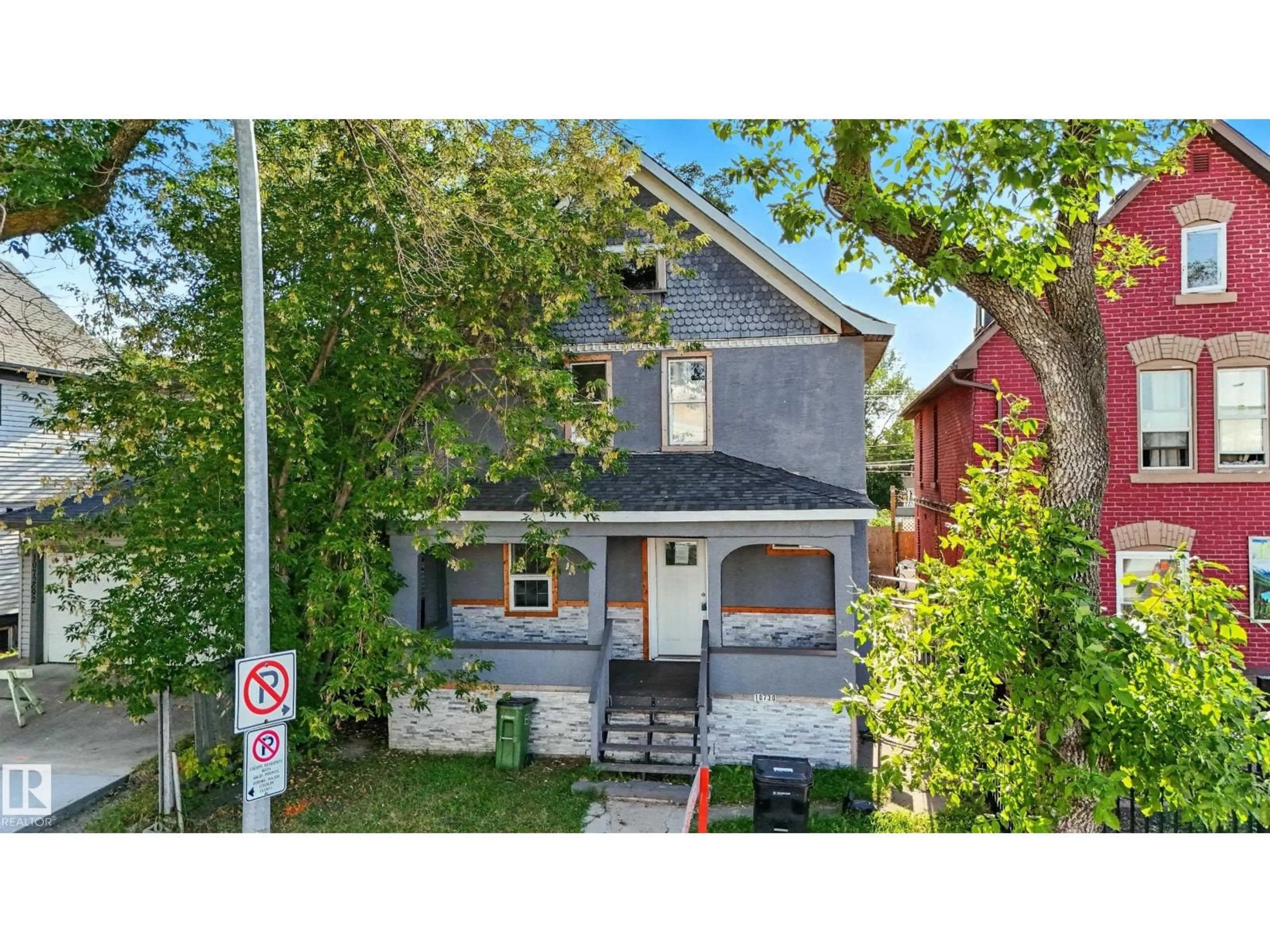 Unknown for 10730 92 ST, Edmonton Alberta T5H1V4