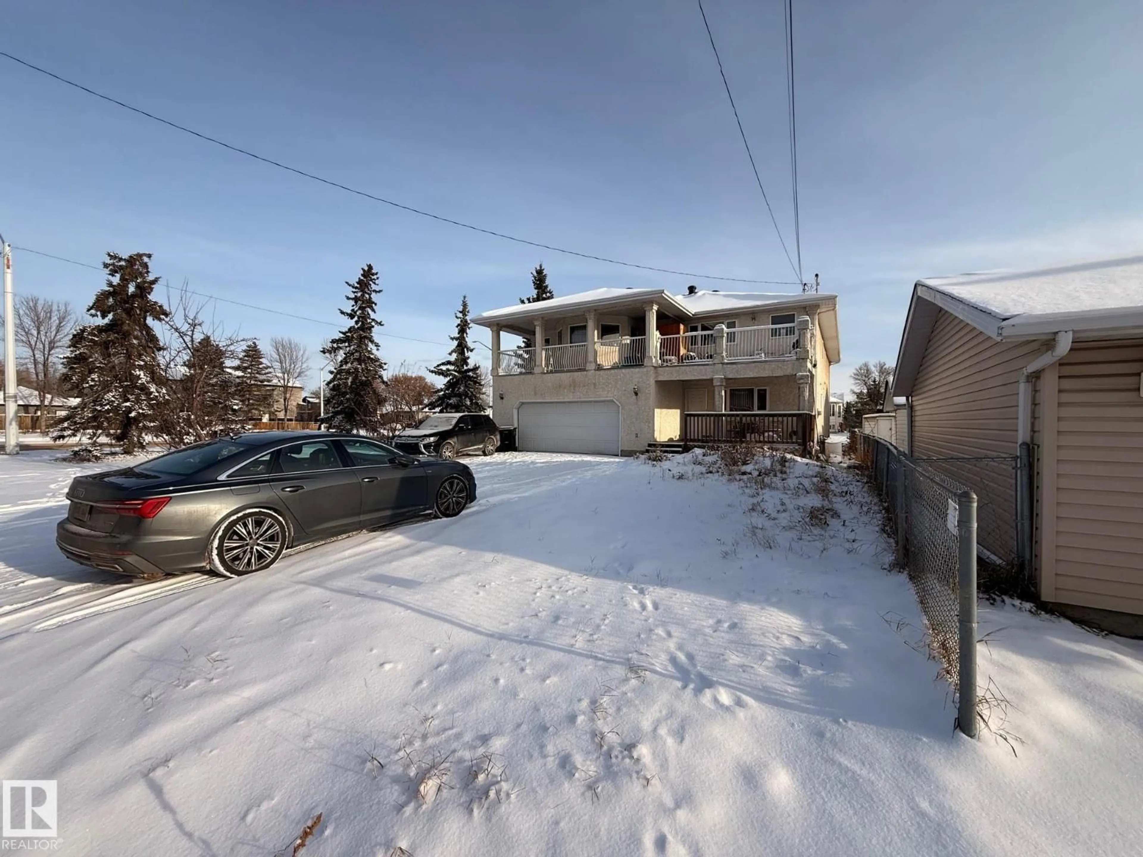 A pic from outside/outdoor area/front of a property/back of a property/a pic from drone, street for 10644 155 ST, Edmonton Alberta T5P2M5