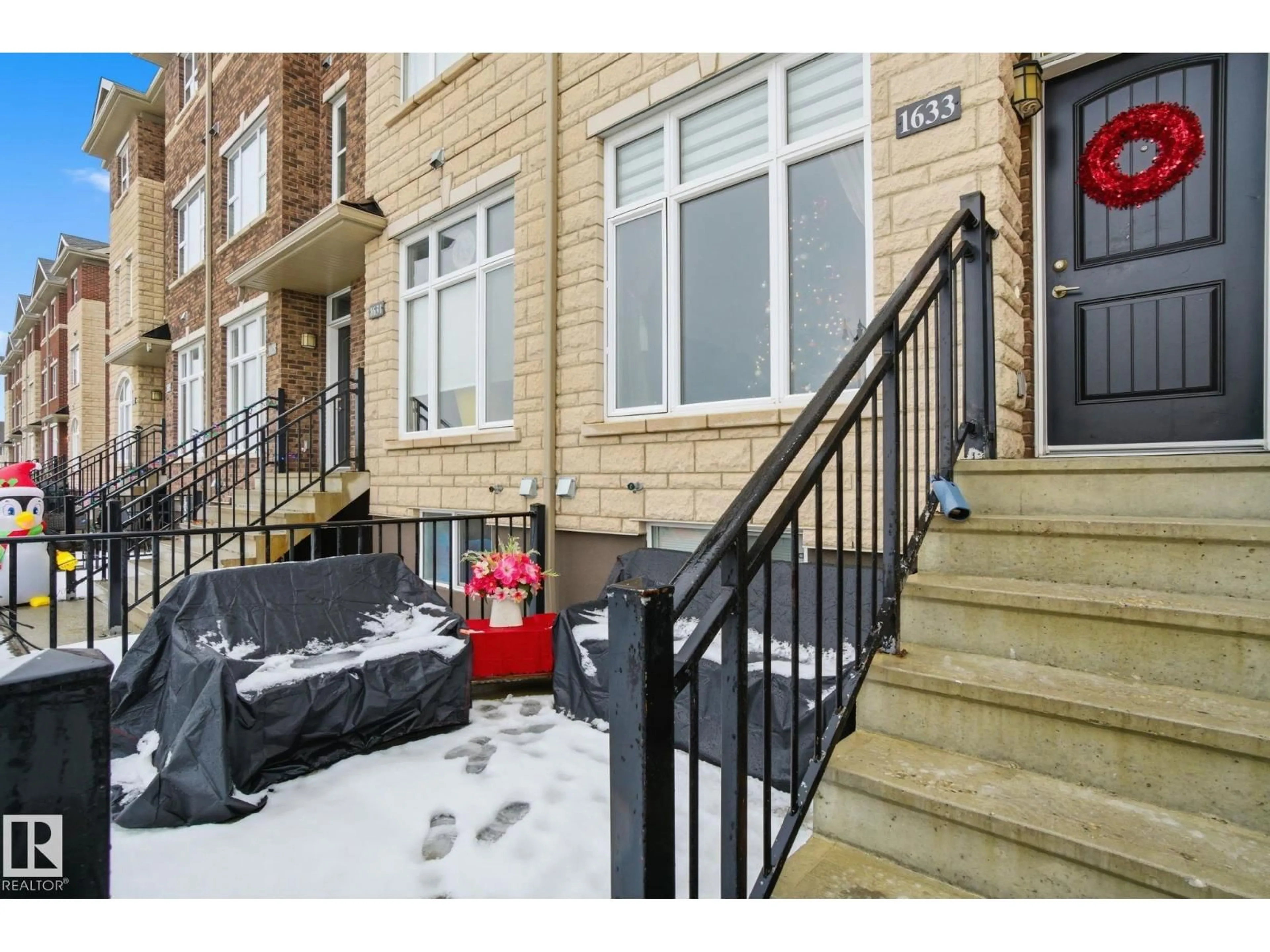 Unknown for 1633 CUNNINGHAM WY, Edmonton Alberta T6W0V8