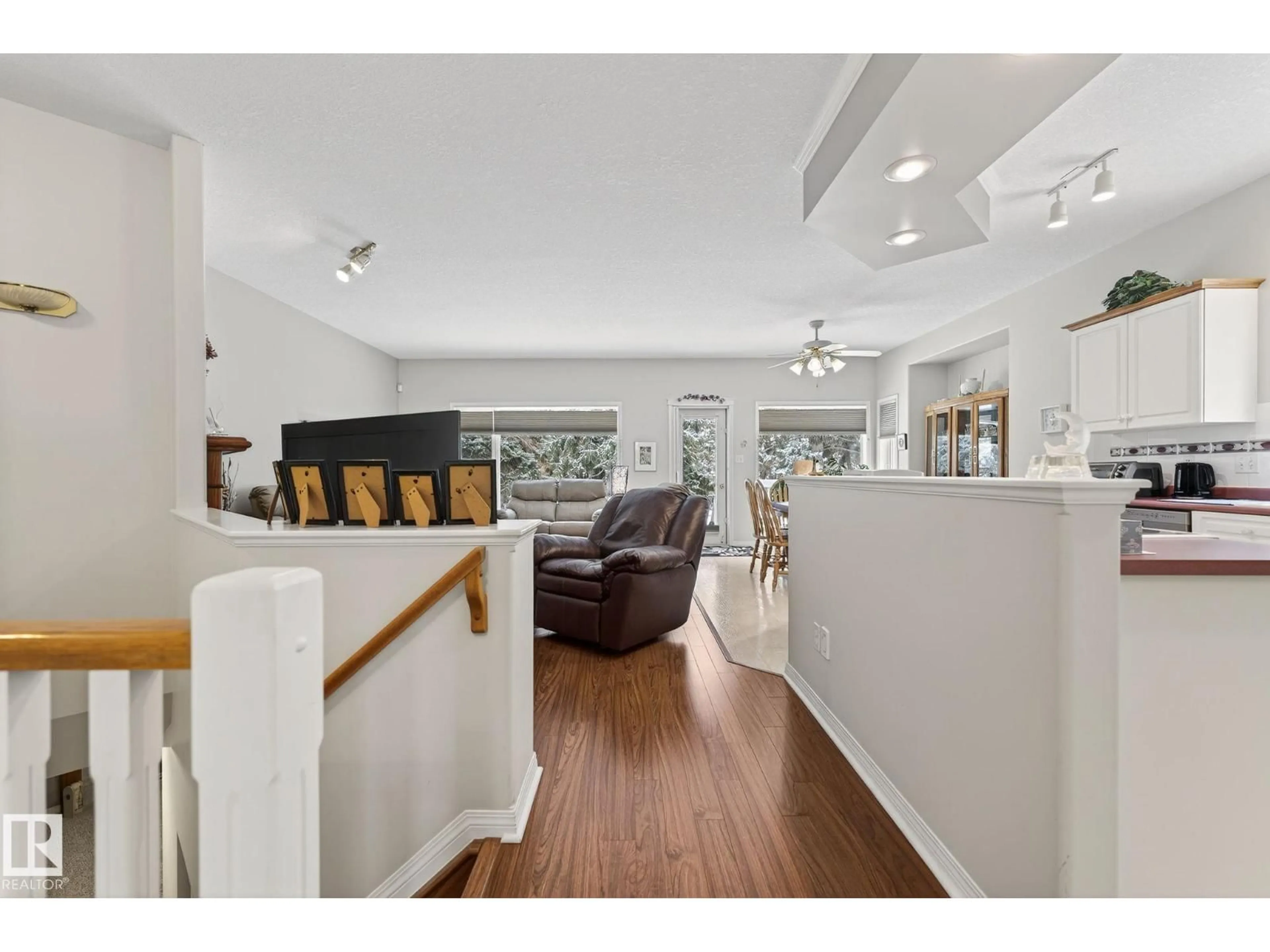 Unknown for 25 LONGVIEW PL, Spruce Grove Alberta T7X3Y5