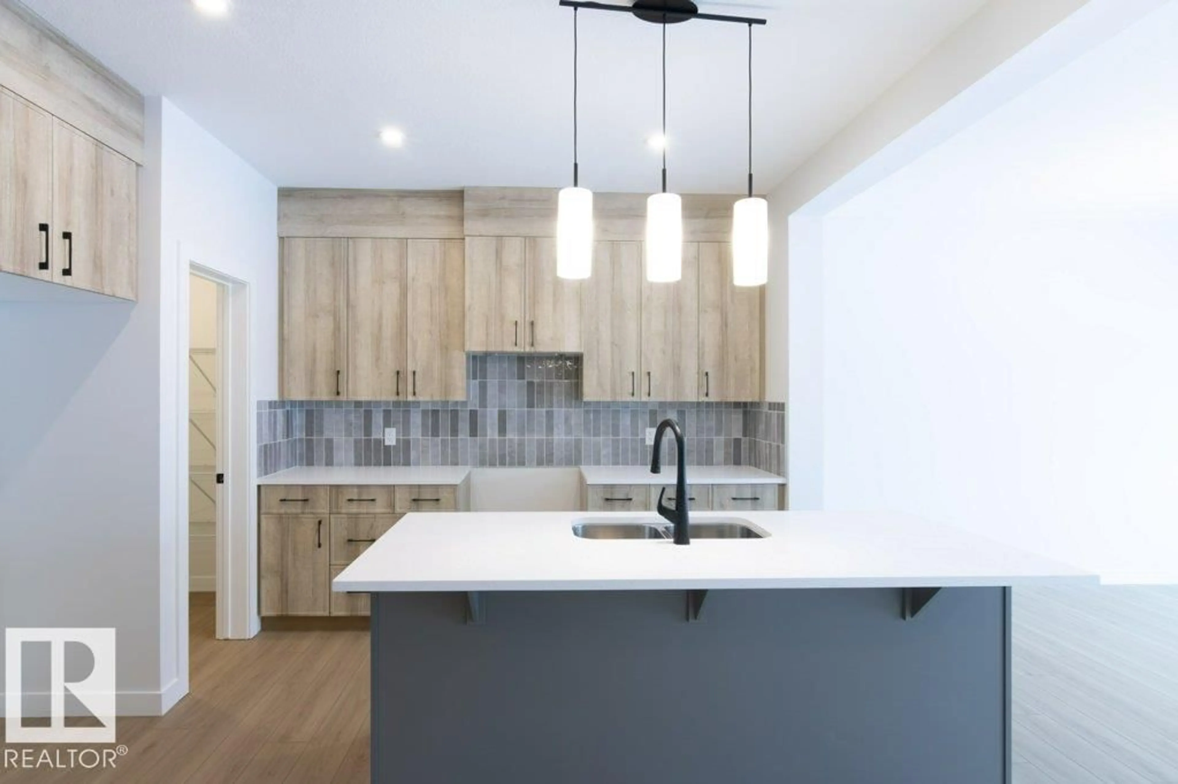 Open concept kitchen, unknown for 147 CATRIA PT, Sherwood Park Alberta T8H3B1