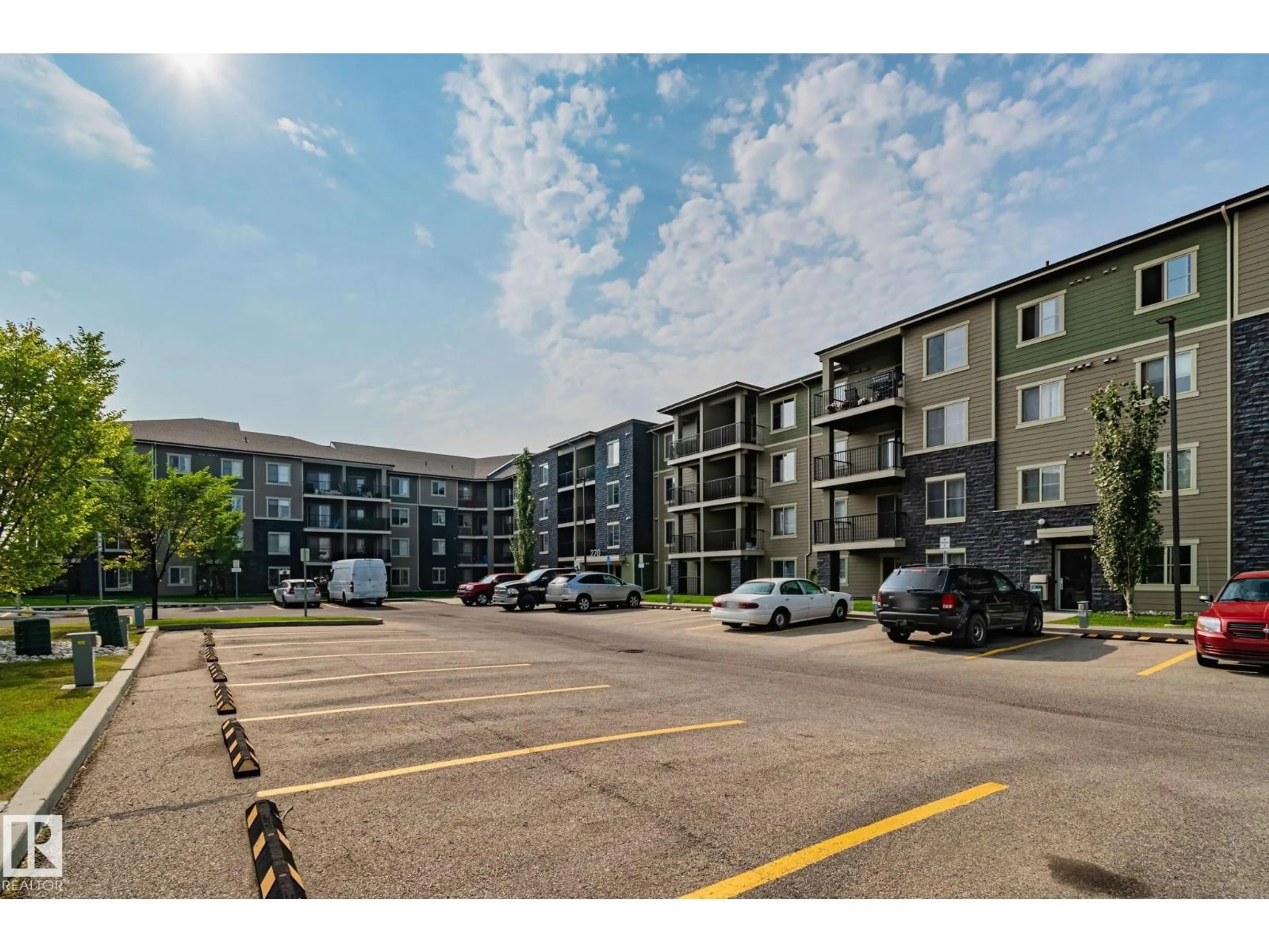 A pic from outside/outdoor area/front of a property/back of a property/a pic from drone, unknown for 270 - 317 MCCONACHIE DRIVE NW, Edmonton Alberta T5Y3N4