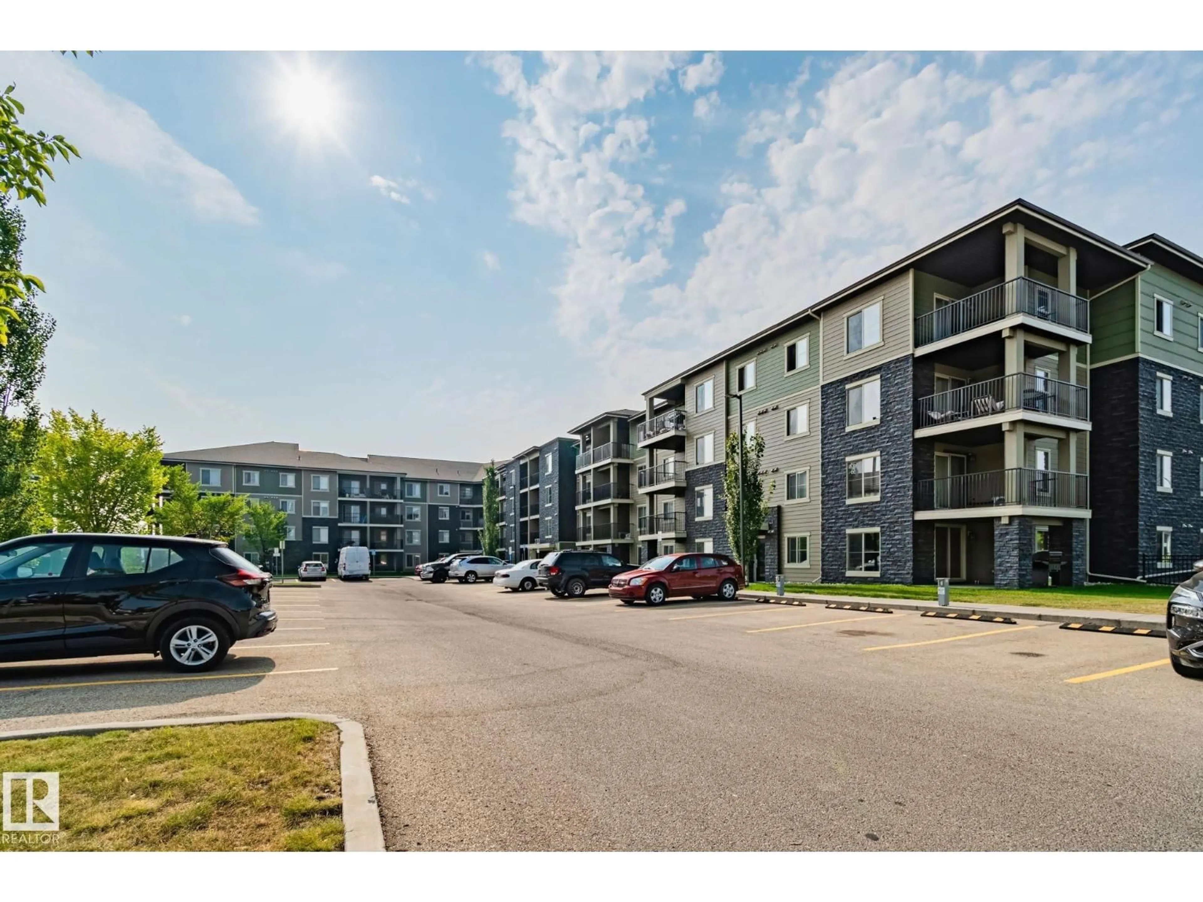 A pic from outside/outdoor area/front of a property/back of a property/a pic from drone, unknown for 270 - 317 MCCONACHIE DRIVE NW, Edmonton Alberta T5Y3N4