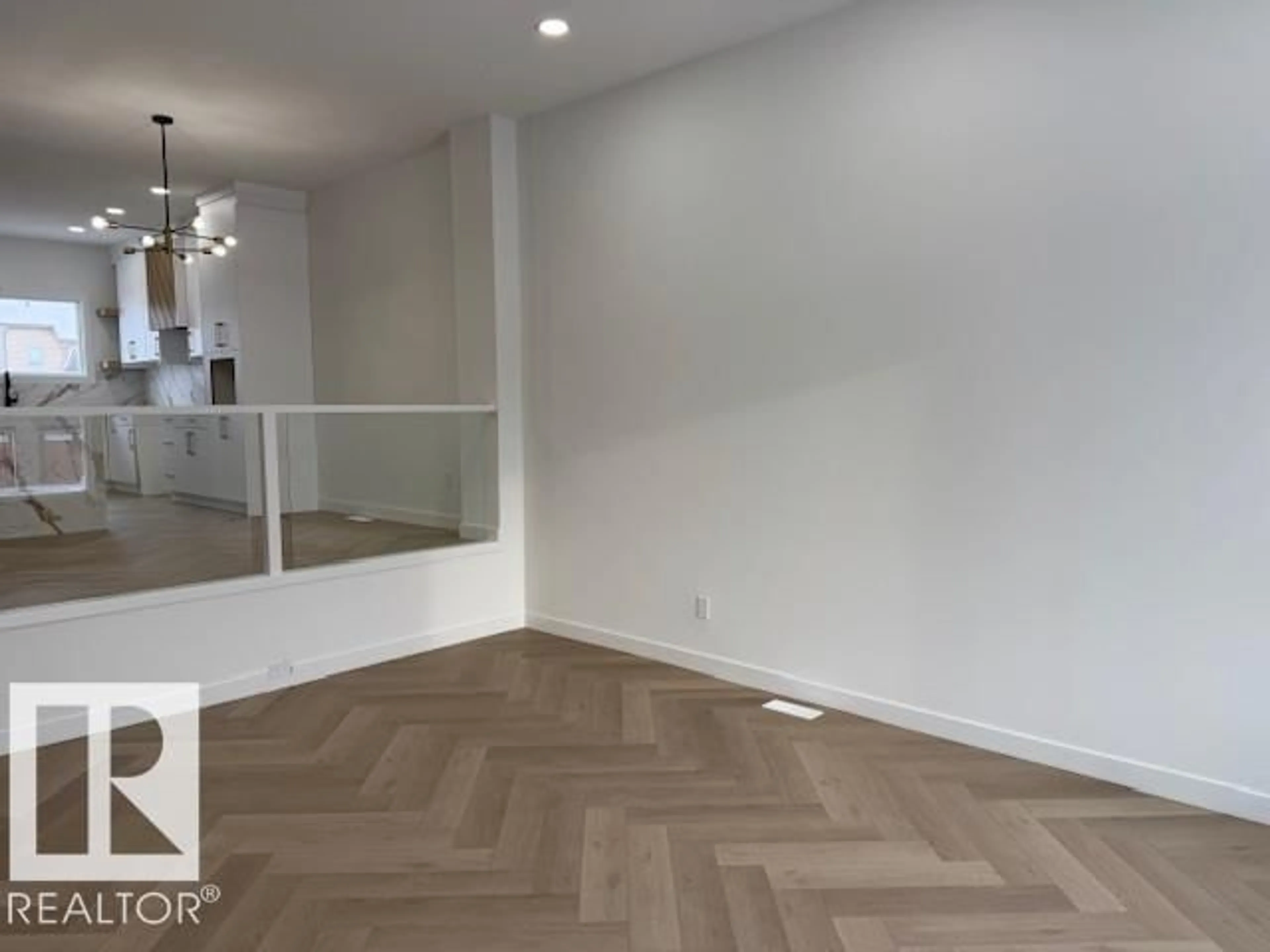 A pic of a room for 838 NORTHERN HARRIER LN, Edmonton Alberta T5R2V5