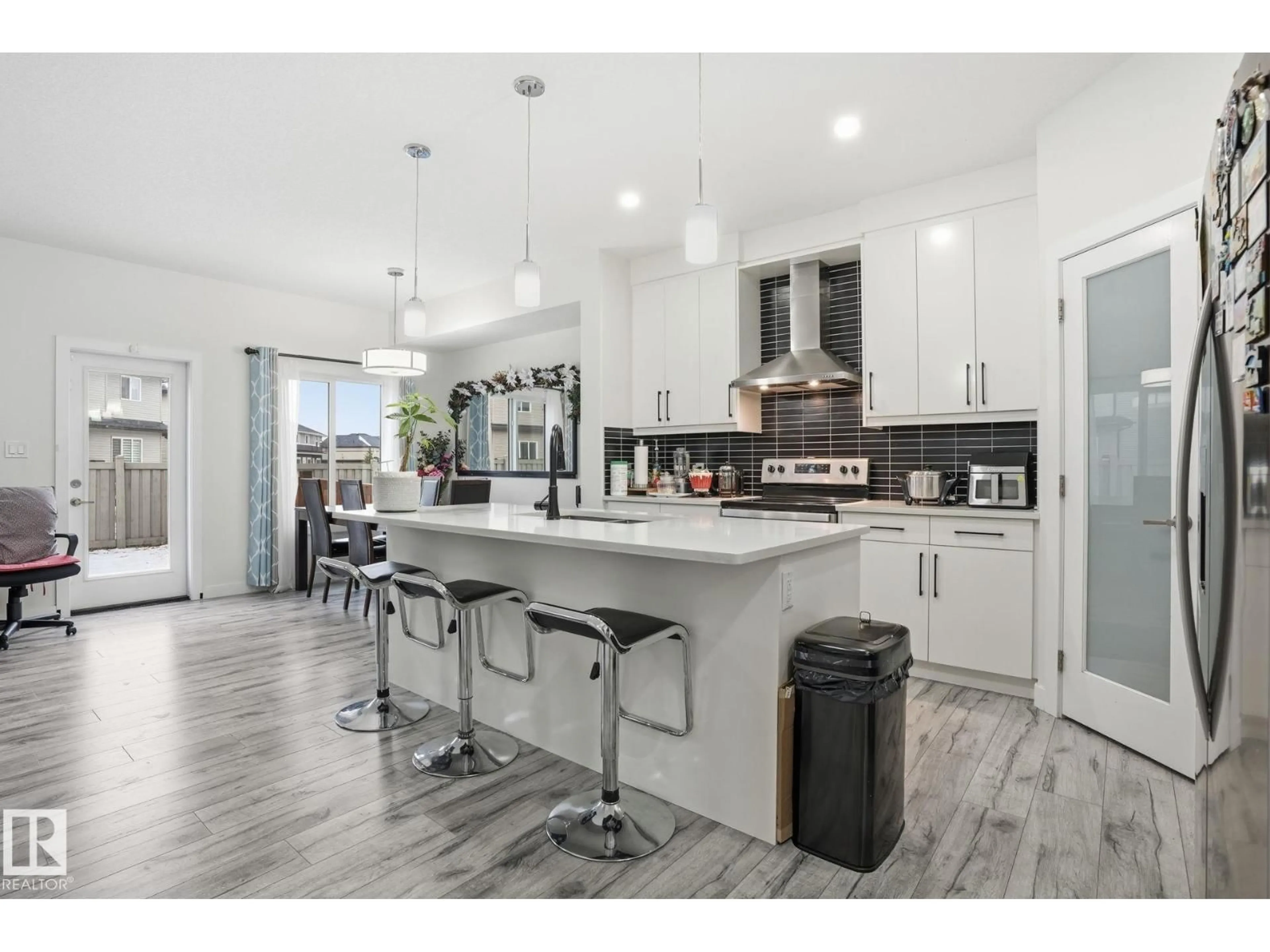 Open concept kitchen, unknown for 7212 CHIVERS PL, Edmonton Alberta T6W4L4