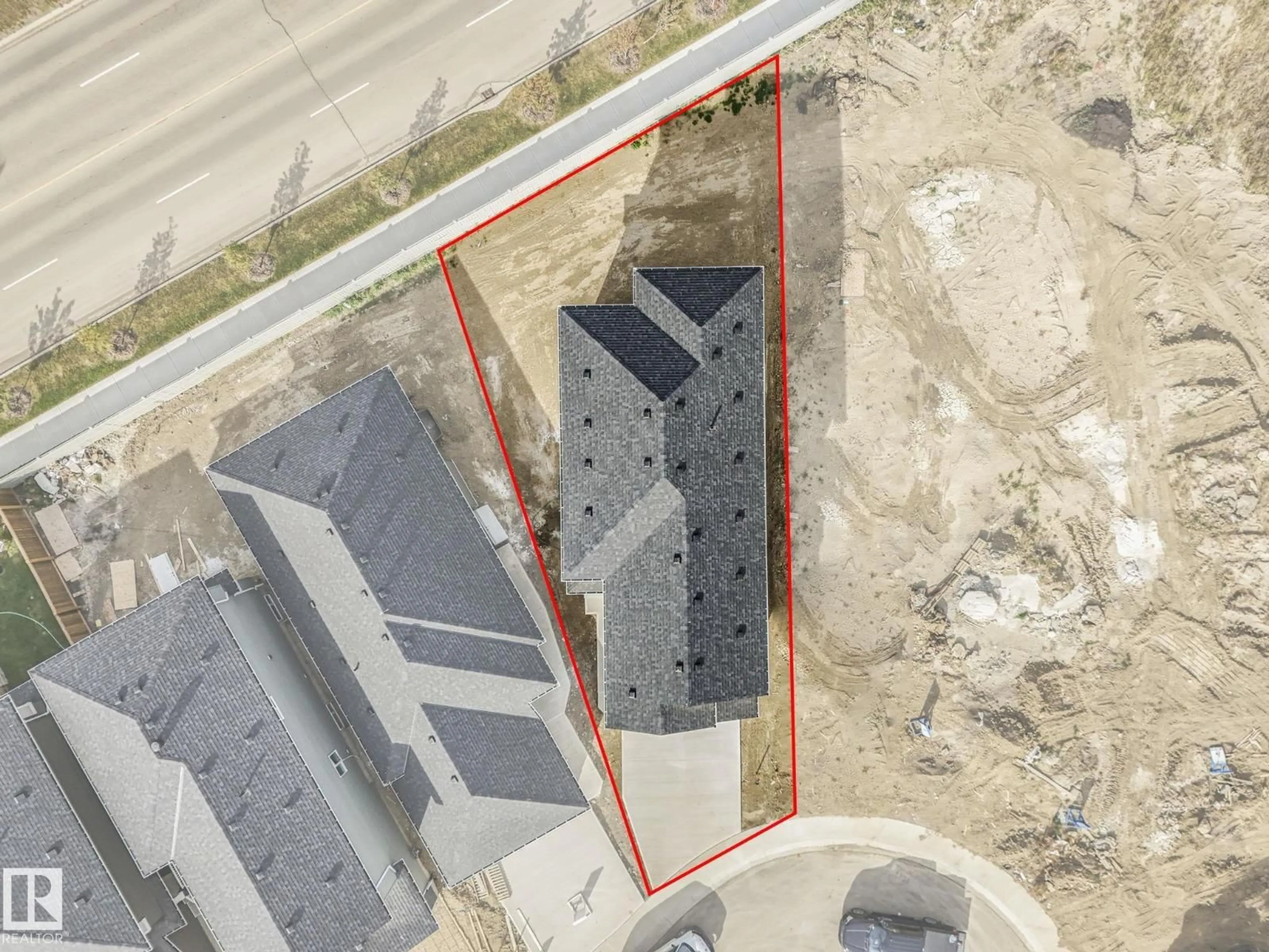 A pic from outside/outdoor area/front of a property/back of a property/a pic from drone, building for 3140 MAGPIE WY, Edmonton Alberta T5S0E1