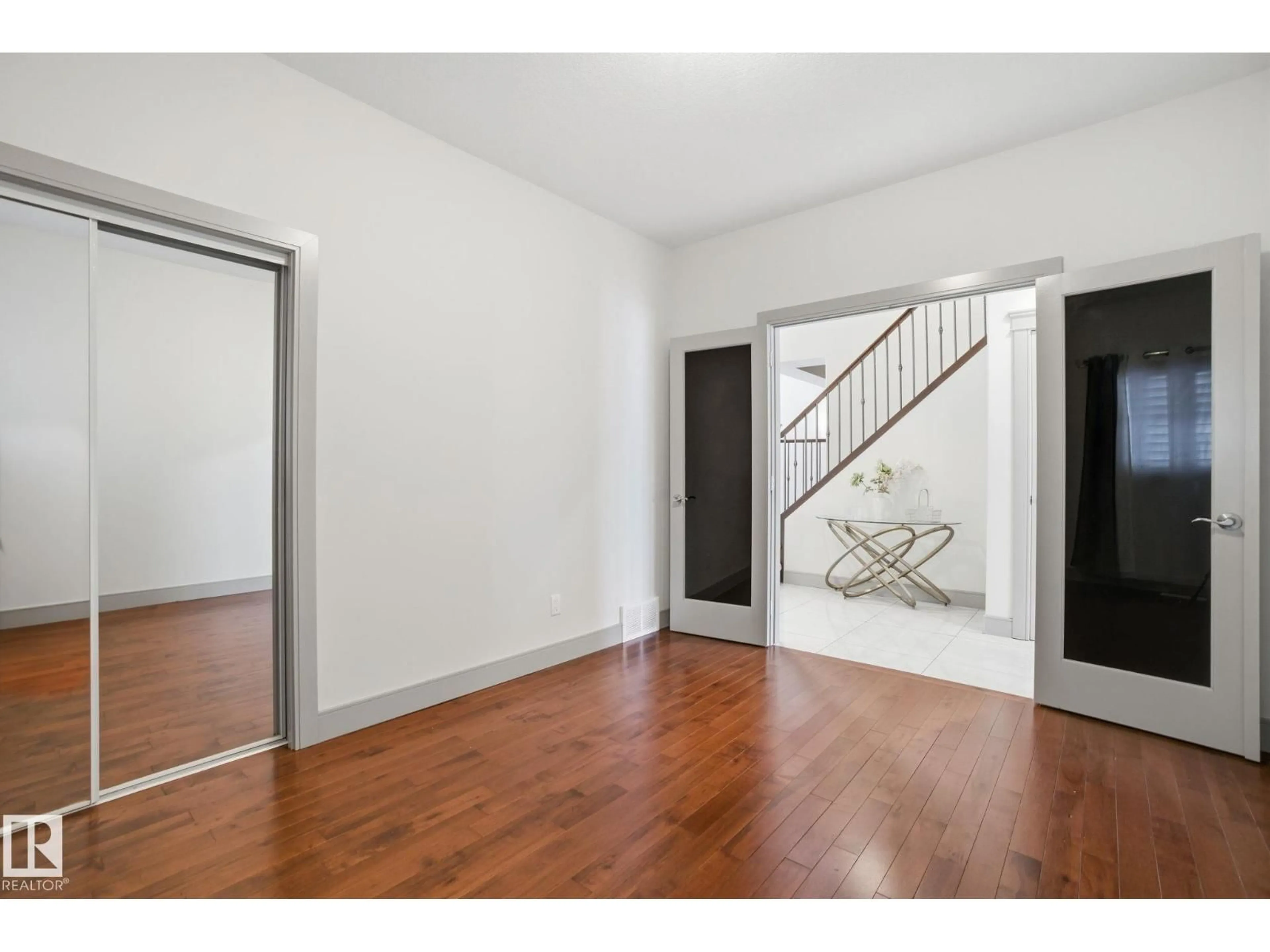 Unknown for VS NW - 647 FRASER VISTA, Edmonton Alberta T5Y0V4