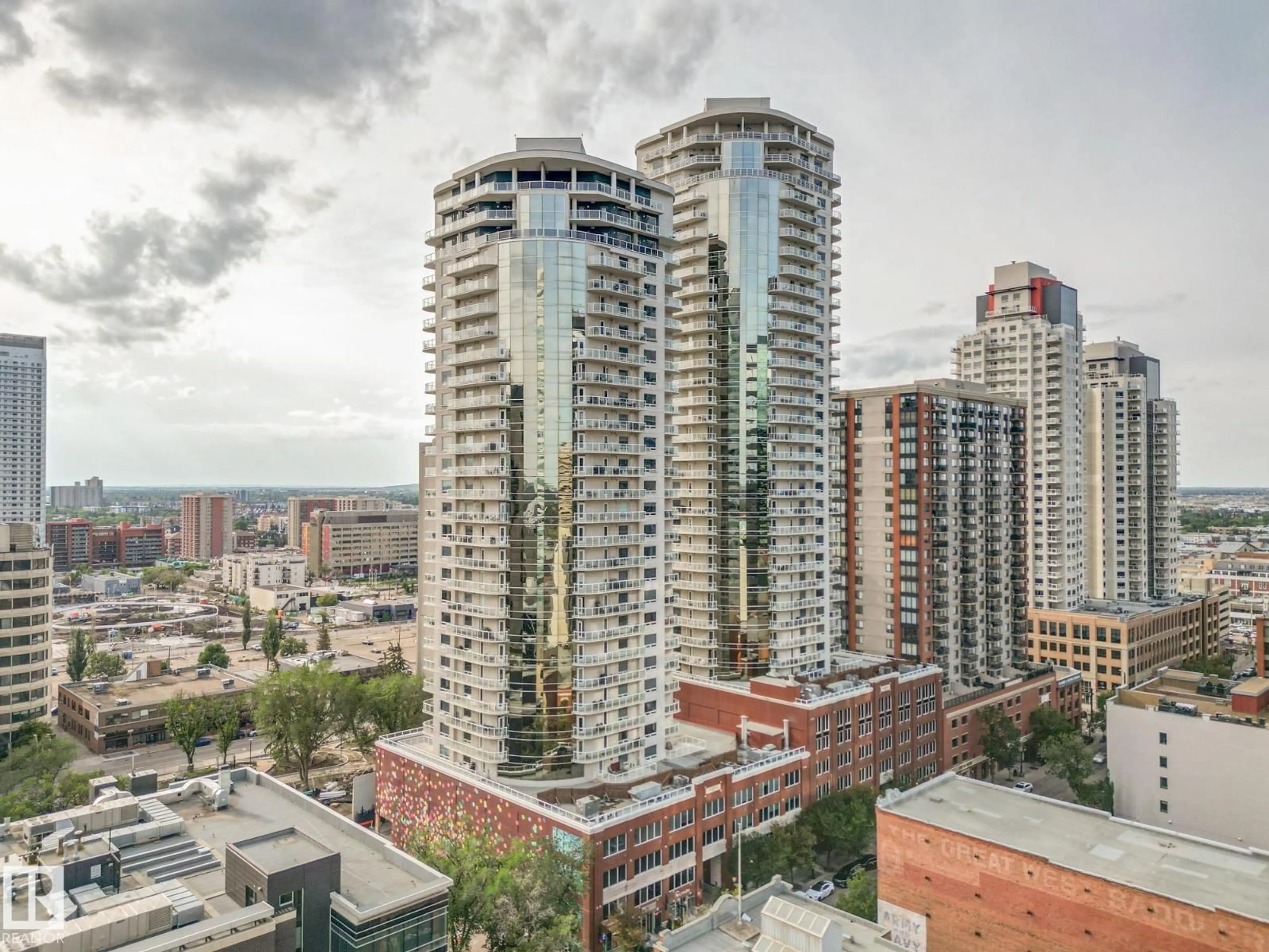 A pic from outside/outdoor area/front of a property/back of a property/a pic from drone, city buildings view from balcony for 904 - 10136 104 ST NW, Edmonton Alberta T5J0B5