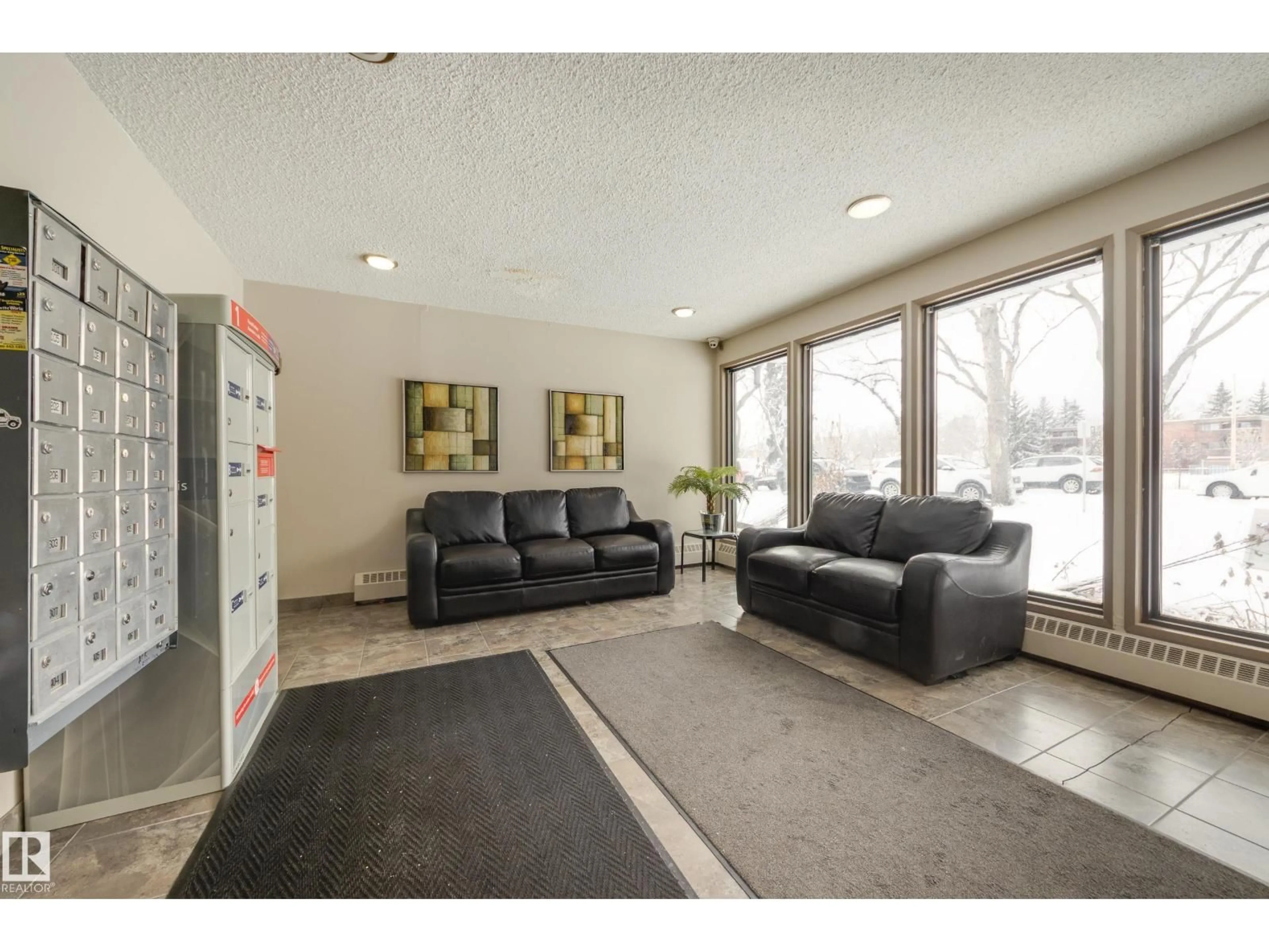 Unknown for 205 - 11019 107 ST, Edmonton Alberta T5H2Z6