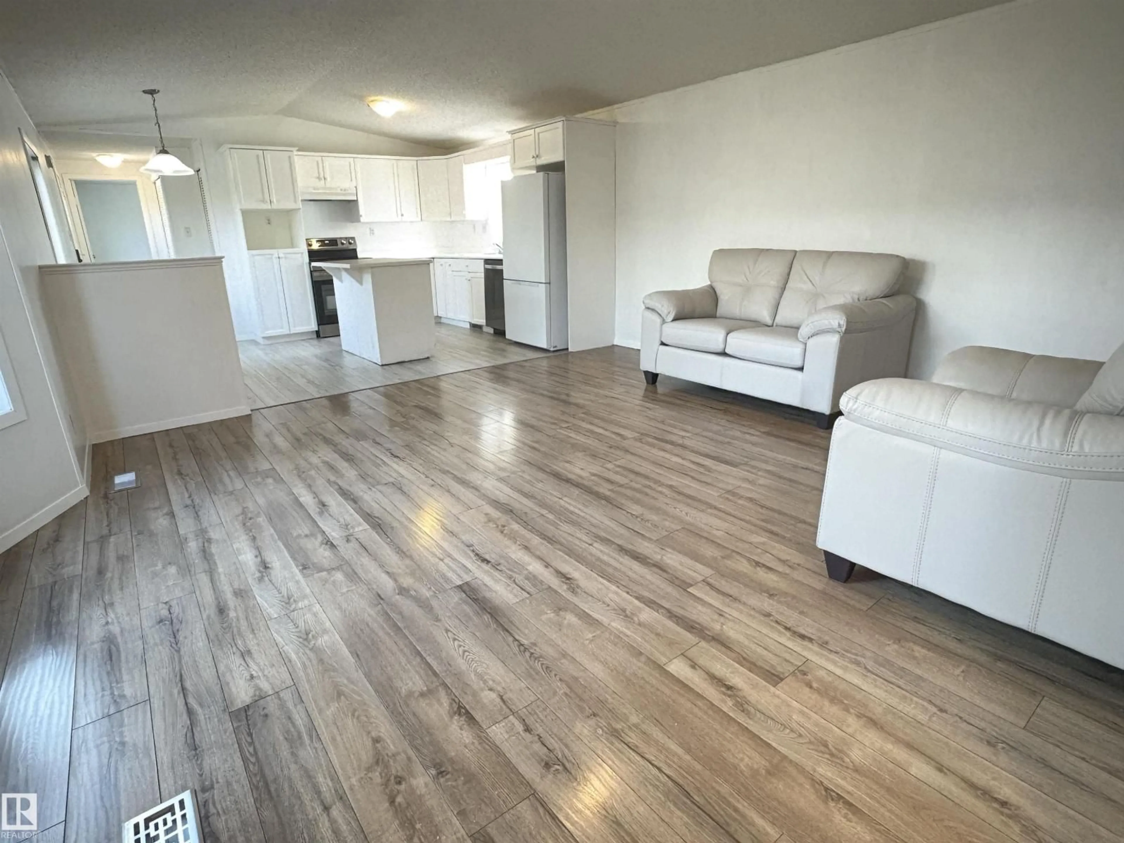 A pic of a room for #1220 - 1220 RANGE ROAD 272, Rural Parkland County Alberta T7X4K4