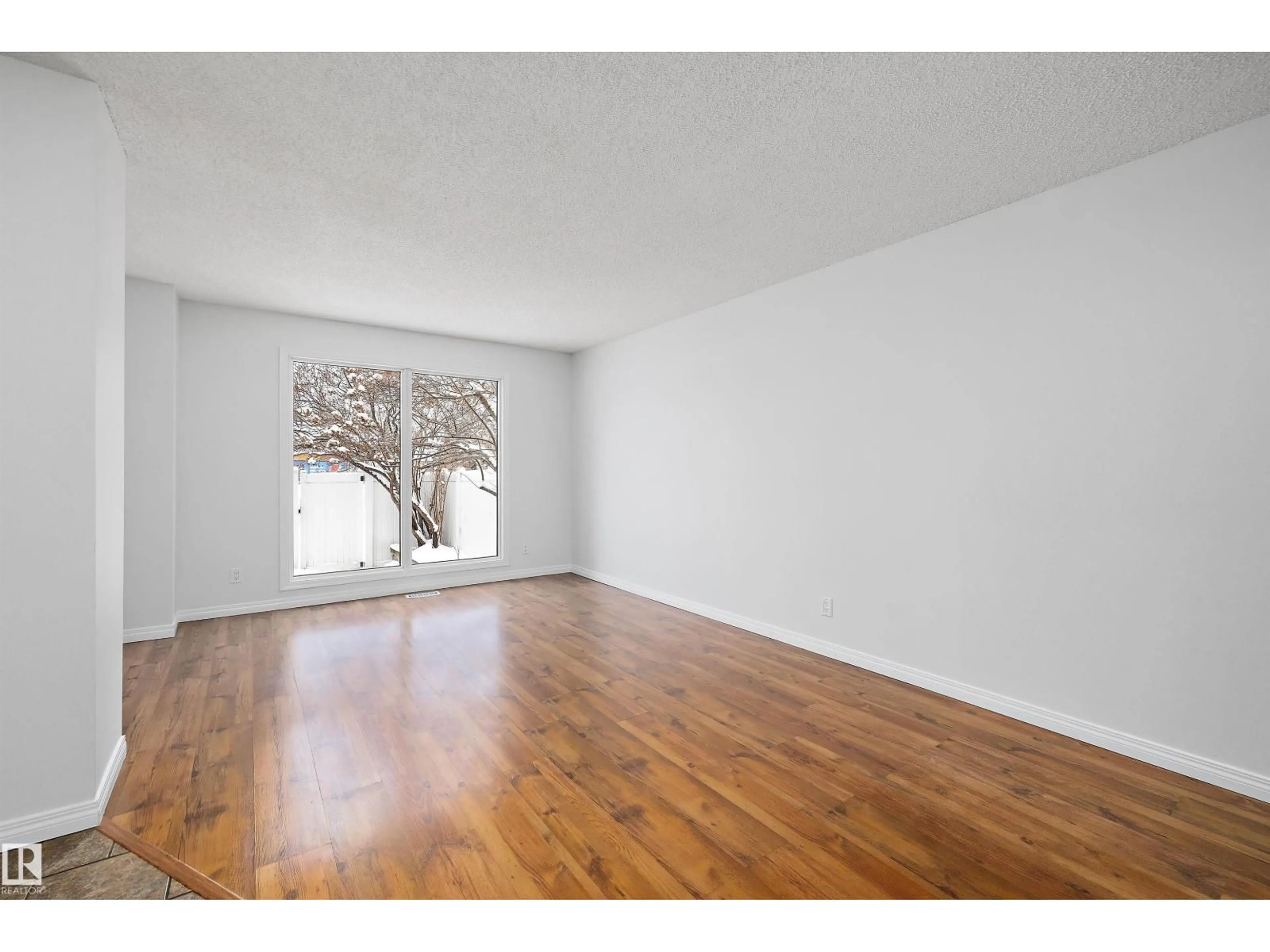 A pic of a room for 144 BROOKWOOD DR, Spruce Grove Alberta T7X1A8
