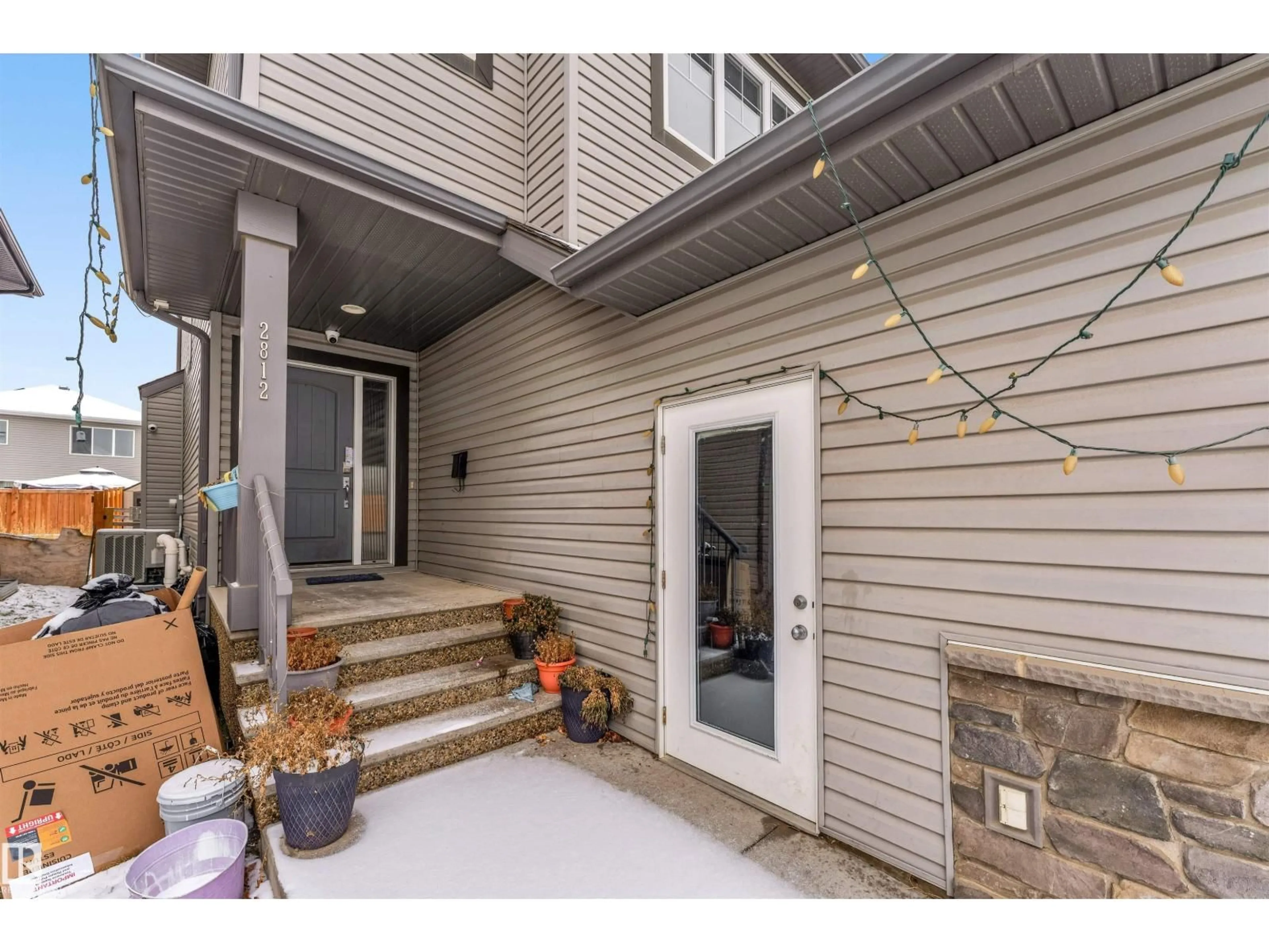 Unknown for 2812 15 ST, Edmonton Alberta T6T0V5