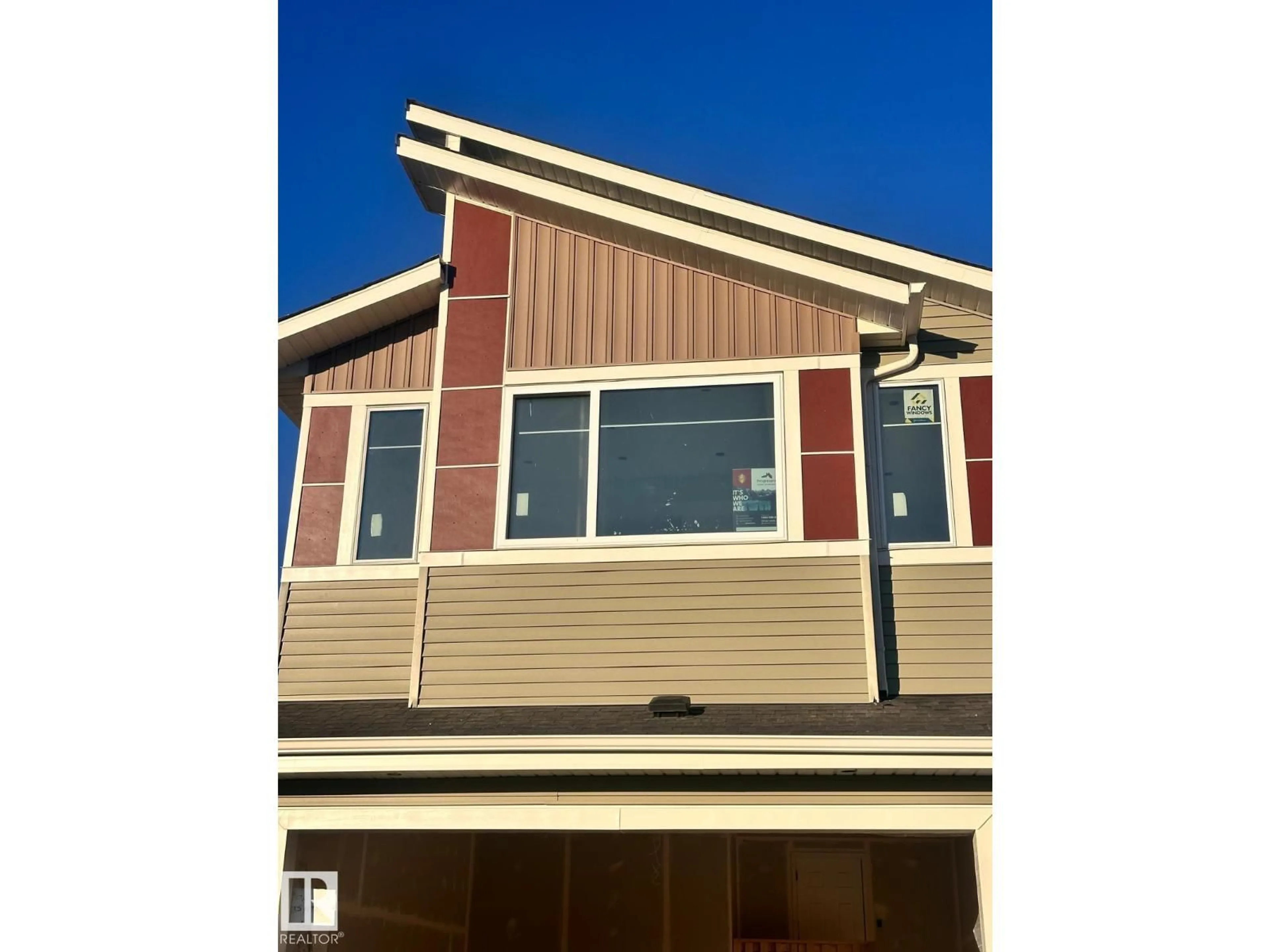 Home with vinyl exterior material, building for 3906 41 AV, Beaumont Alberta T4X3B5
