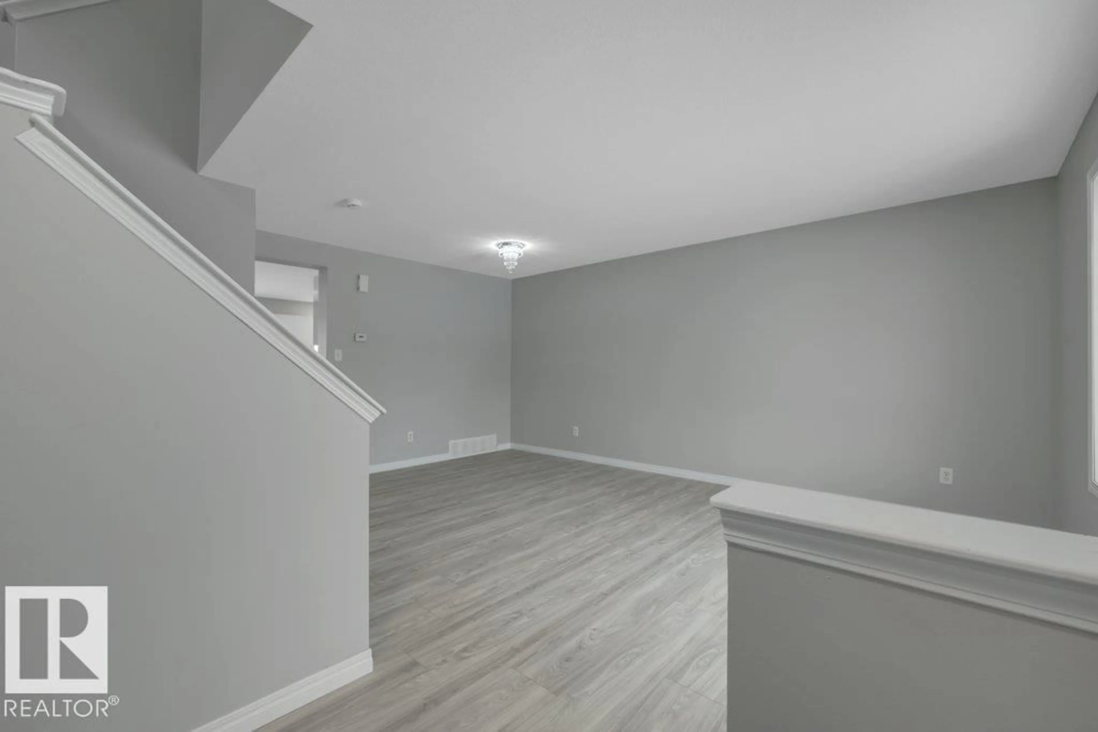 A pic of a room for 2338 29A AV AV, Edmonton Alberta T6T2B1