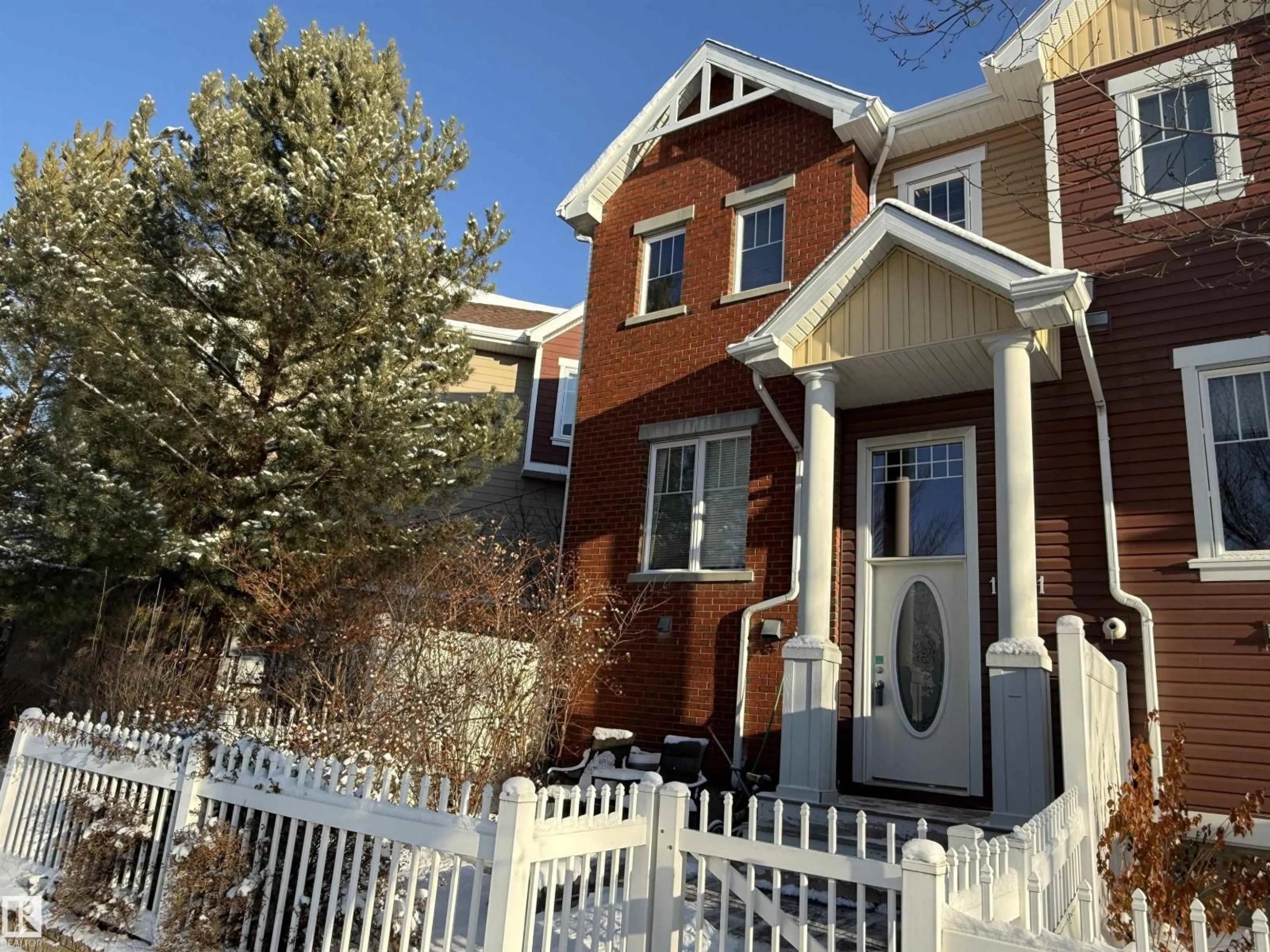 Home with brick exterior material, street for 1641 TOWNE CENTRE BV, Edmonton Alberta T6R0S3