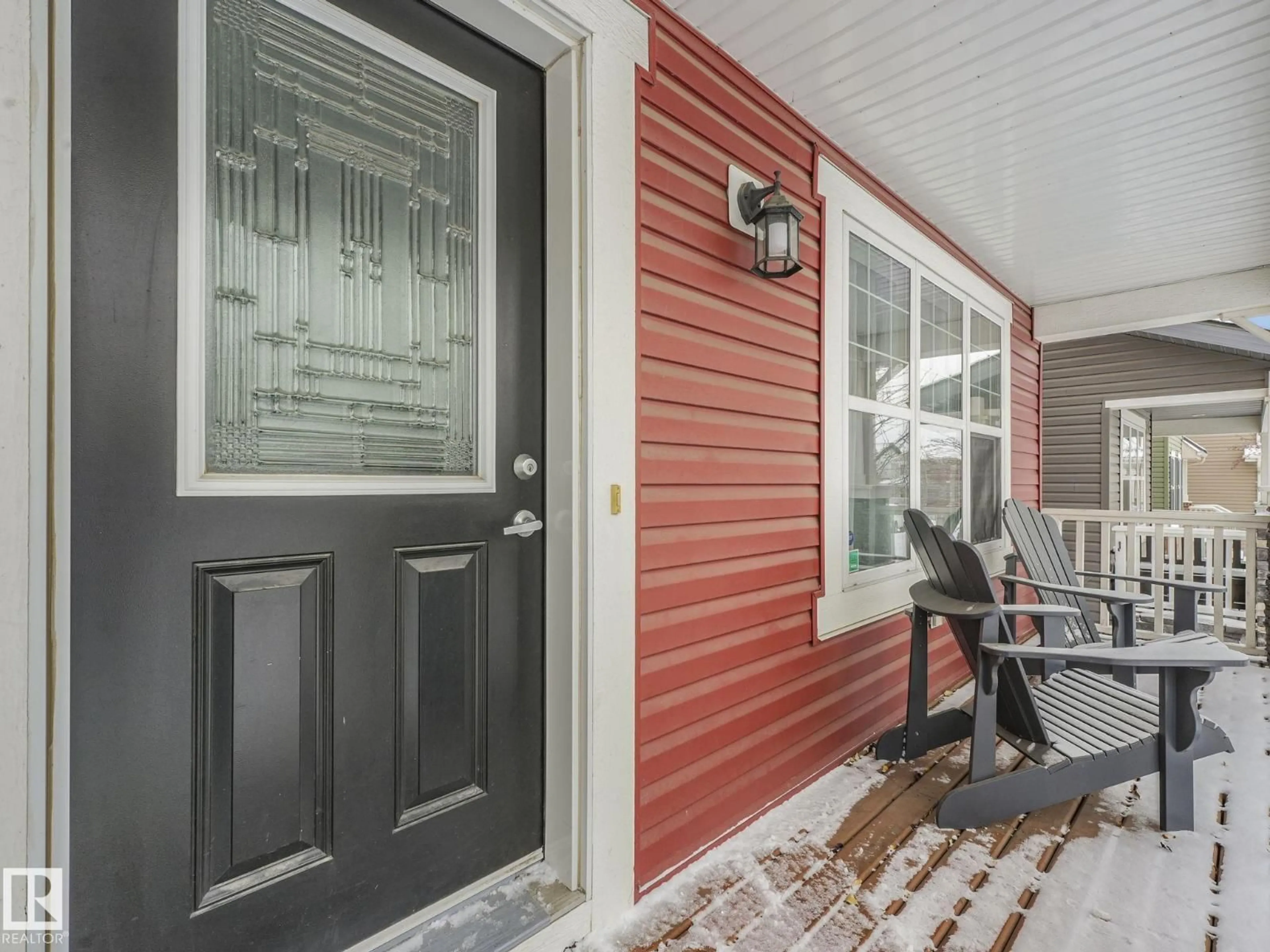 Indoor entryway for SW - 5213 2A AV, Edmonton Alberta T6X0R3