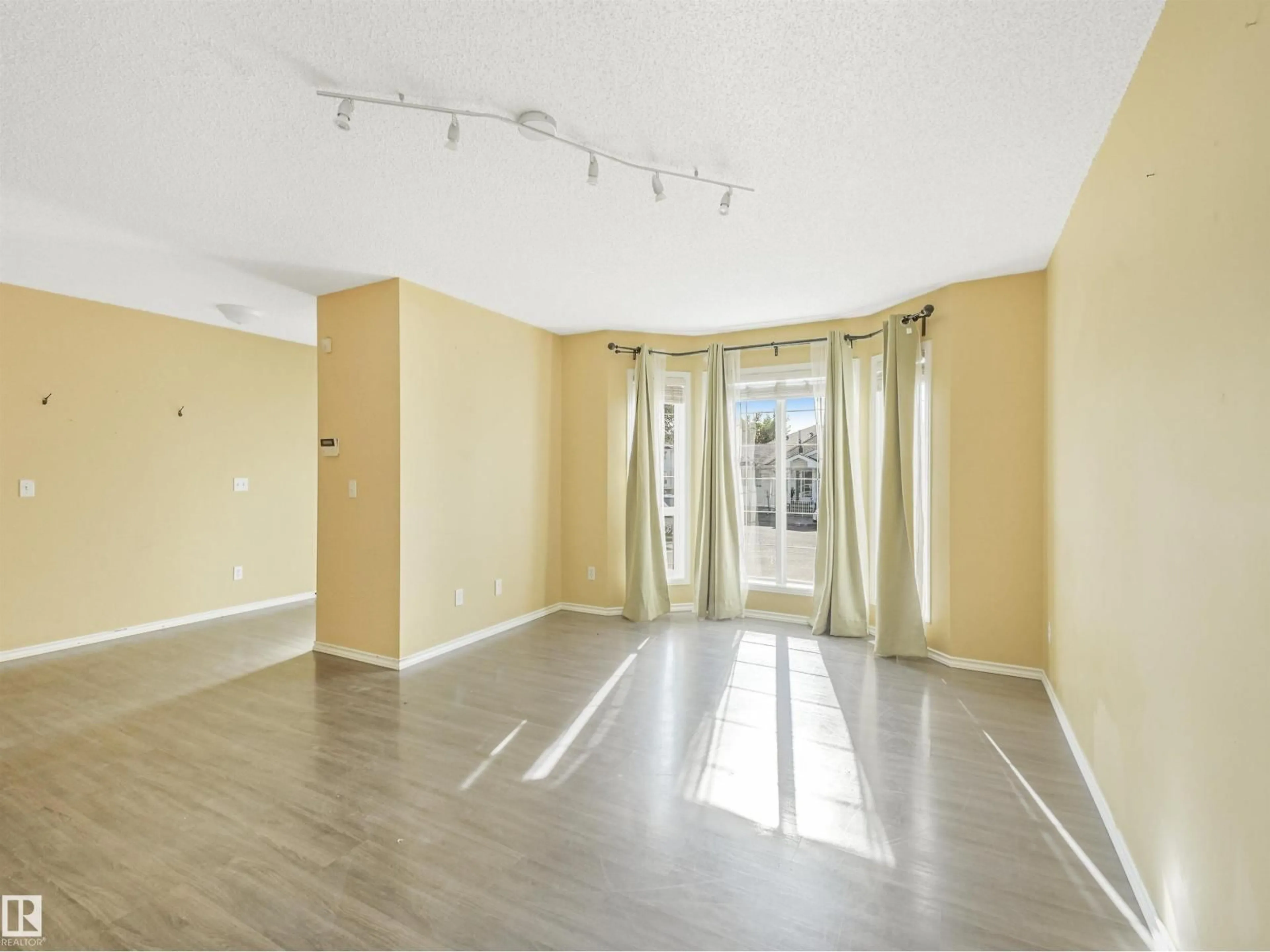 A pic of a room for 57 - 3380 28A AV, Edmonton Alberta T6T1V4