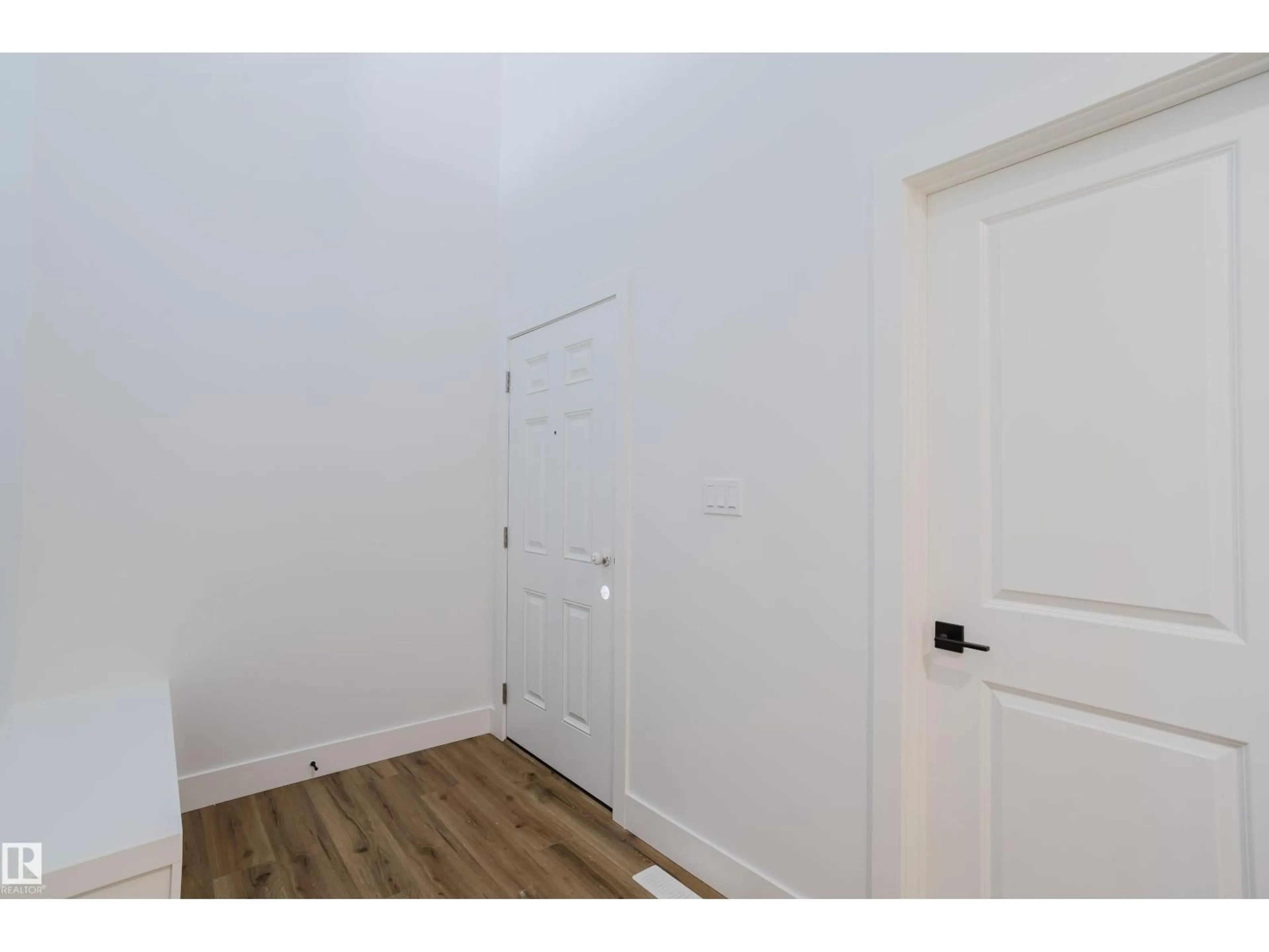 Unknown for 709 ELDERBERRY CL, Edmonton Alberta T6M3J6