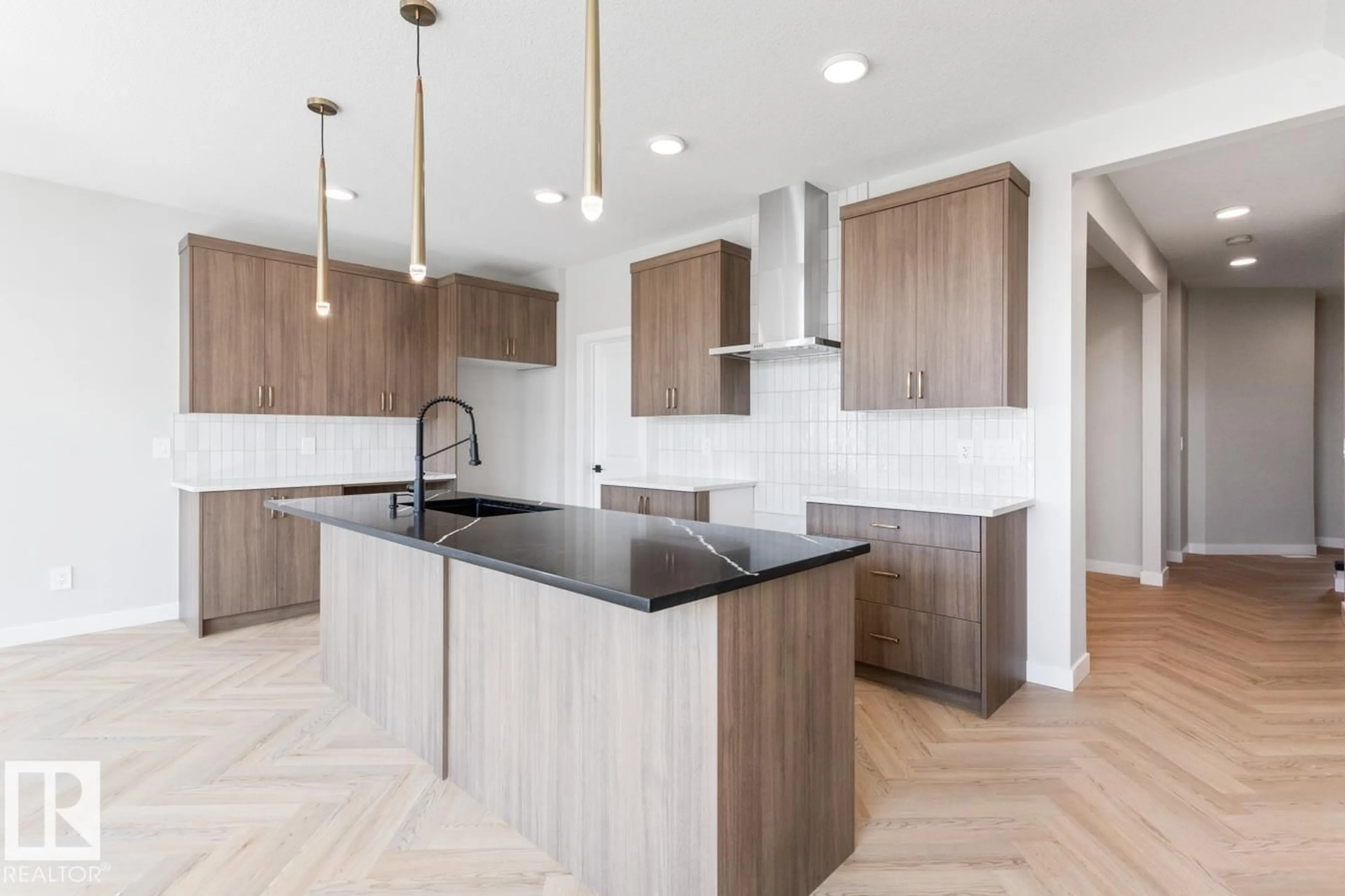 Open concept kitchen, unknown for 34 CUDDIE DR, Sherwood Park Alberta T0B0B0