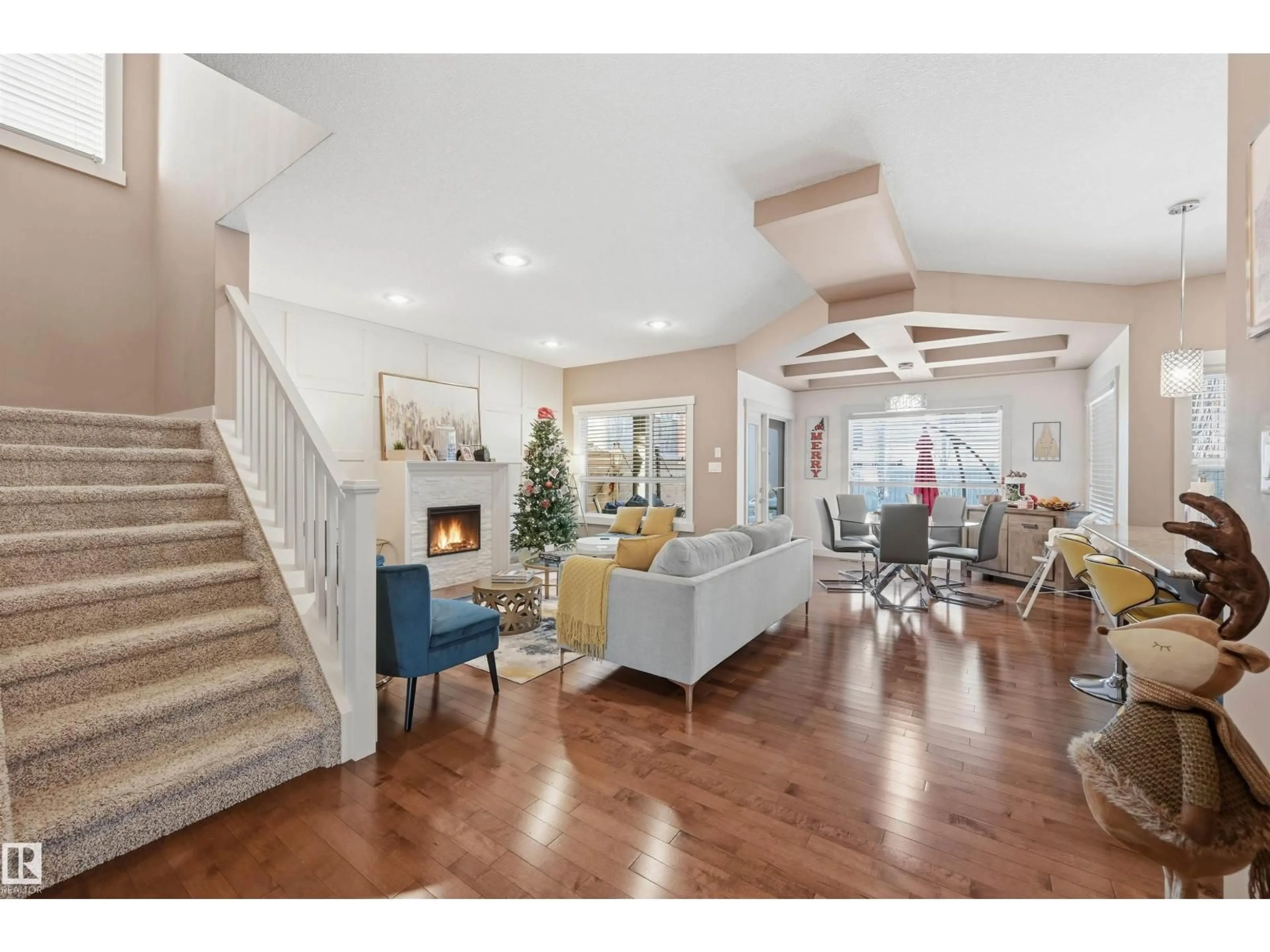 Living room with furniture, wood/laminate floor for 2292 WARRY LO, Edmonton Alberta T6W0N8