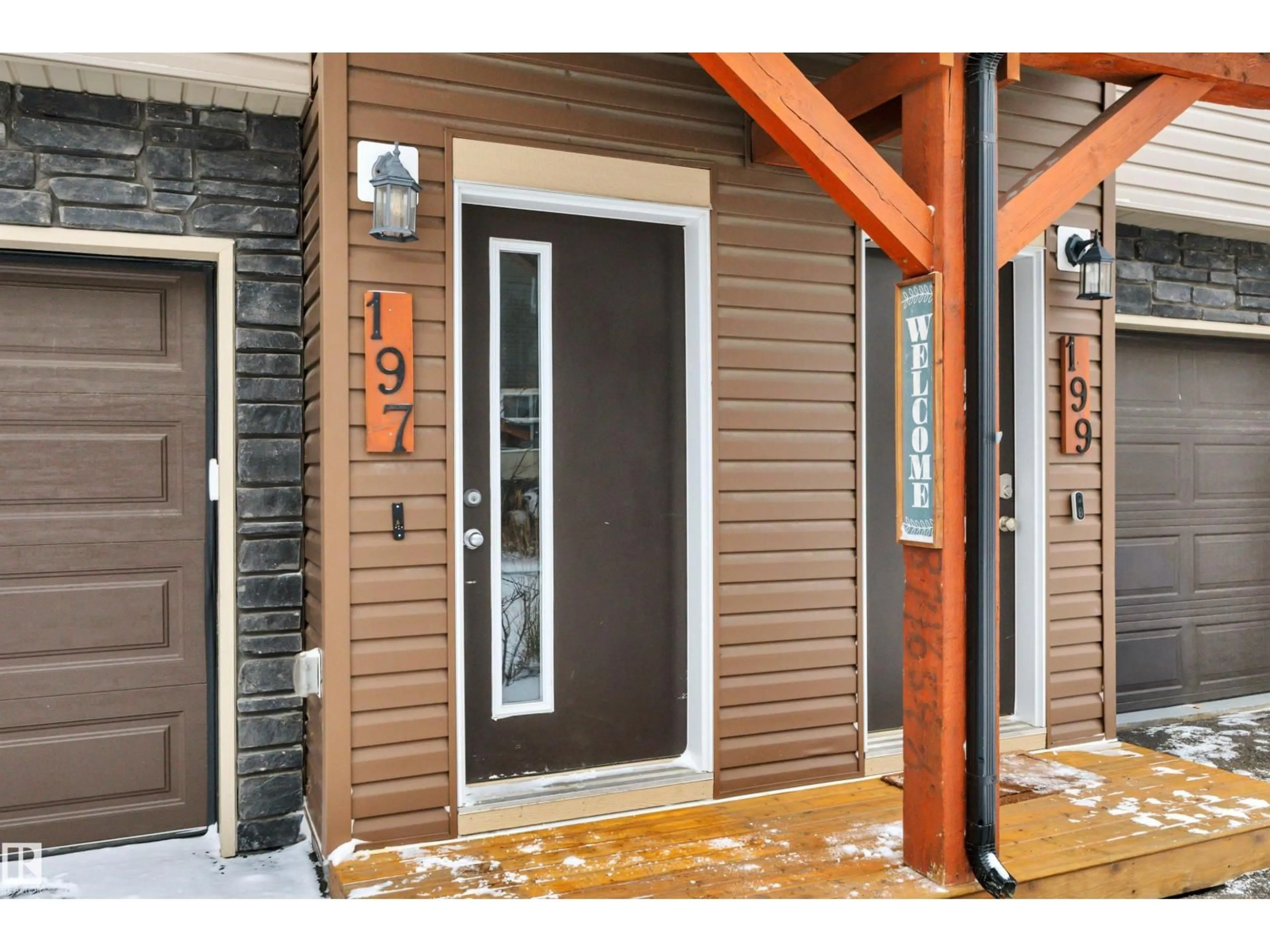 Indoor entryway for 197 - 401 SOUTHFORK DR, Leduc Alberta T9E9X1