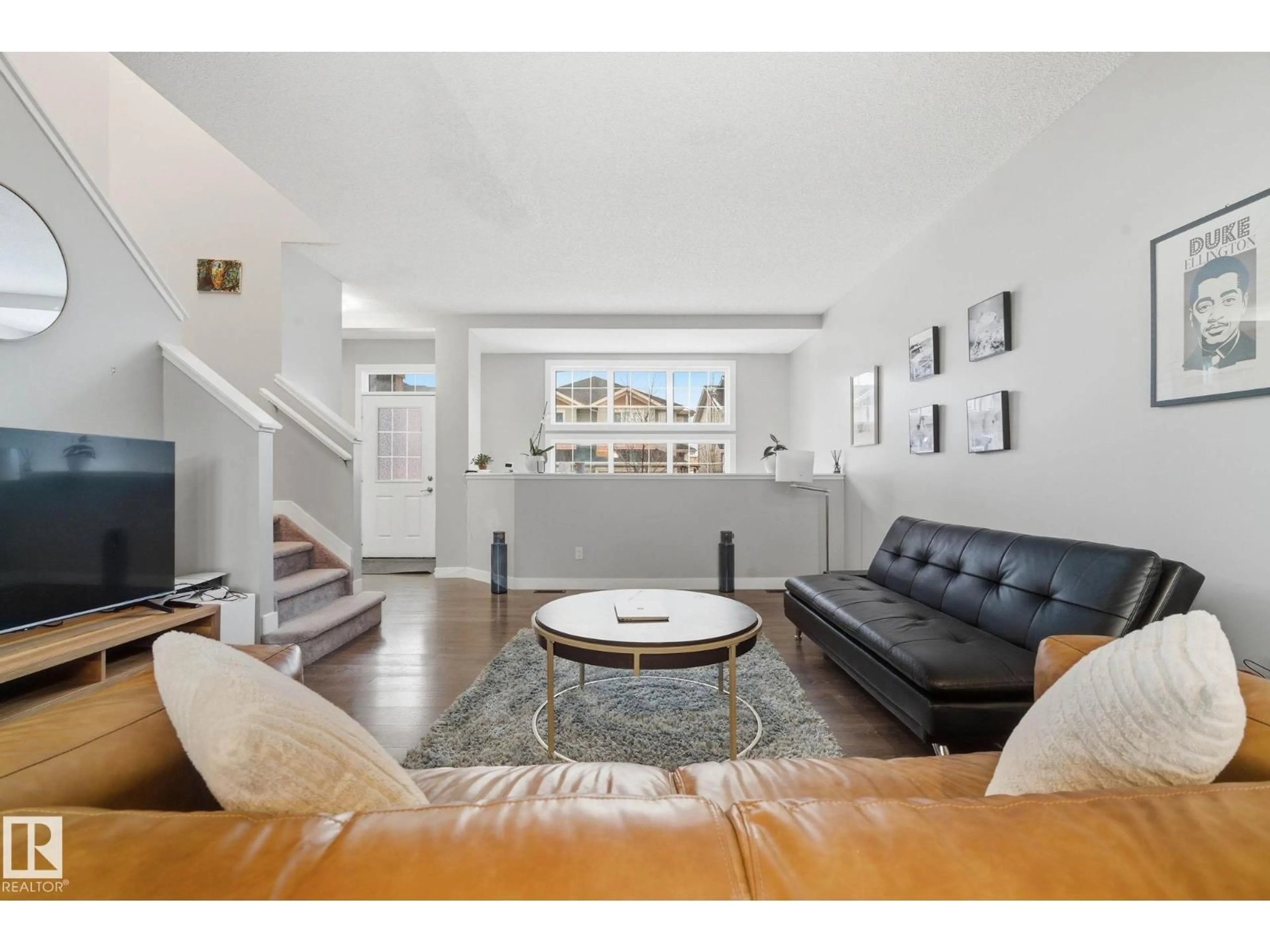 Living room with furniture, unknown for 5048 ANDISON CL, Edmonton Alberta T6W3T4