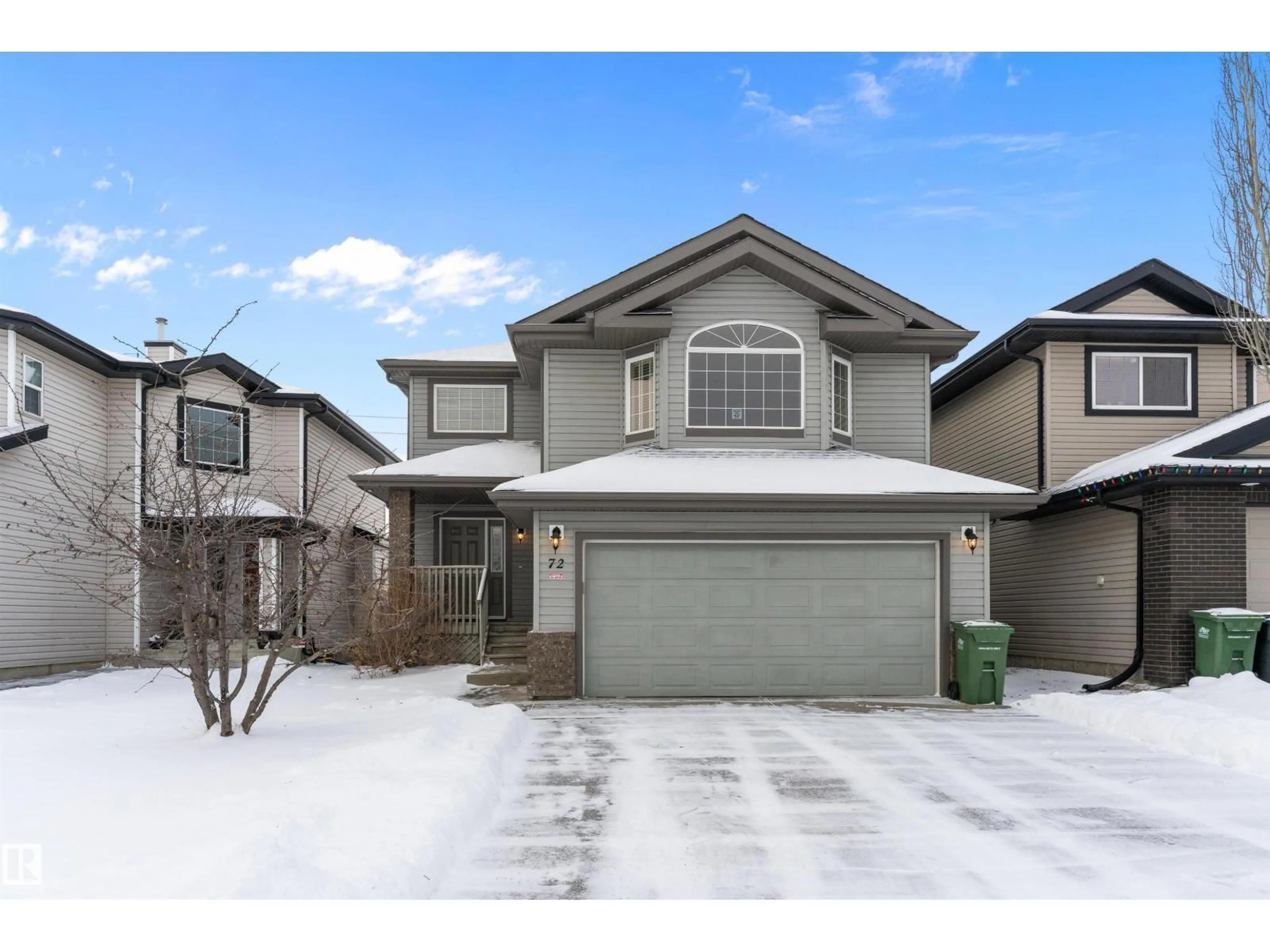 Home with vinyl exterior material, street for 72 NAPOLEON CR, St. Albert Alberta T8N3L6