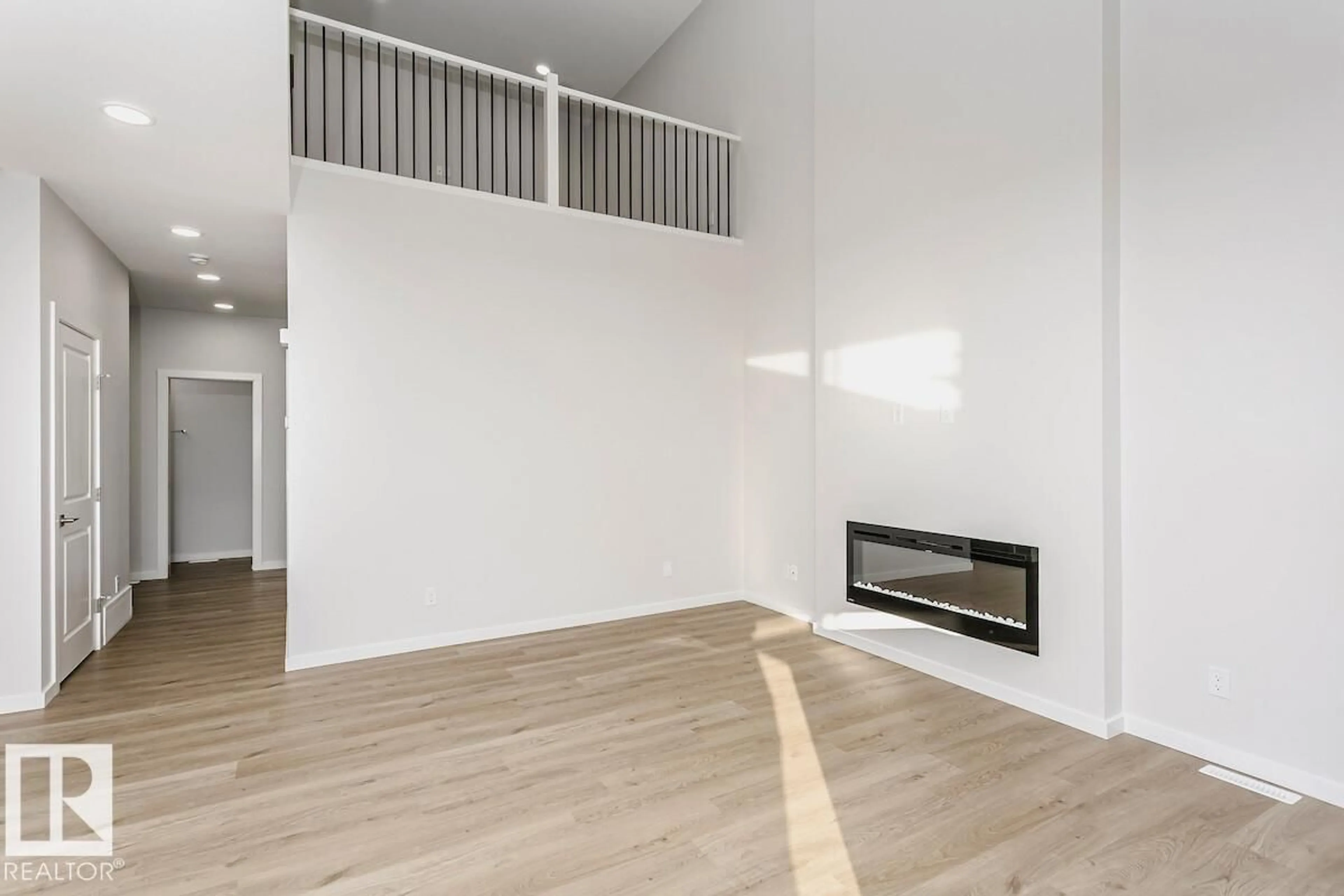 A pic of a room for 4519 WARBLER LO, Edmonton Alberta T5S0S7