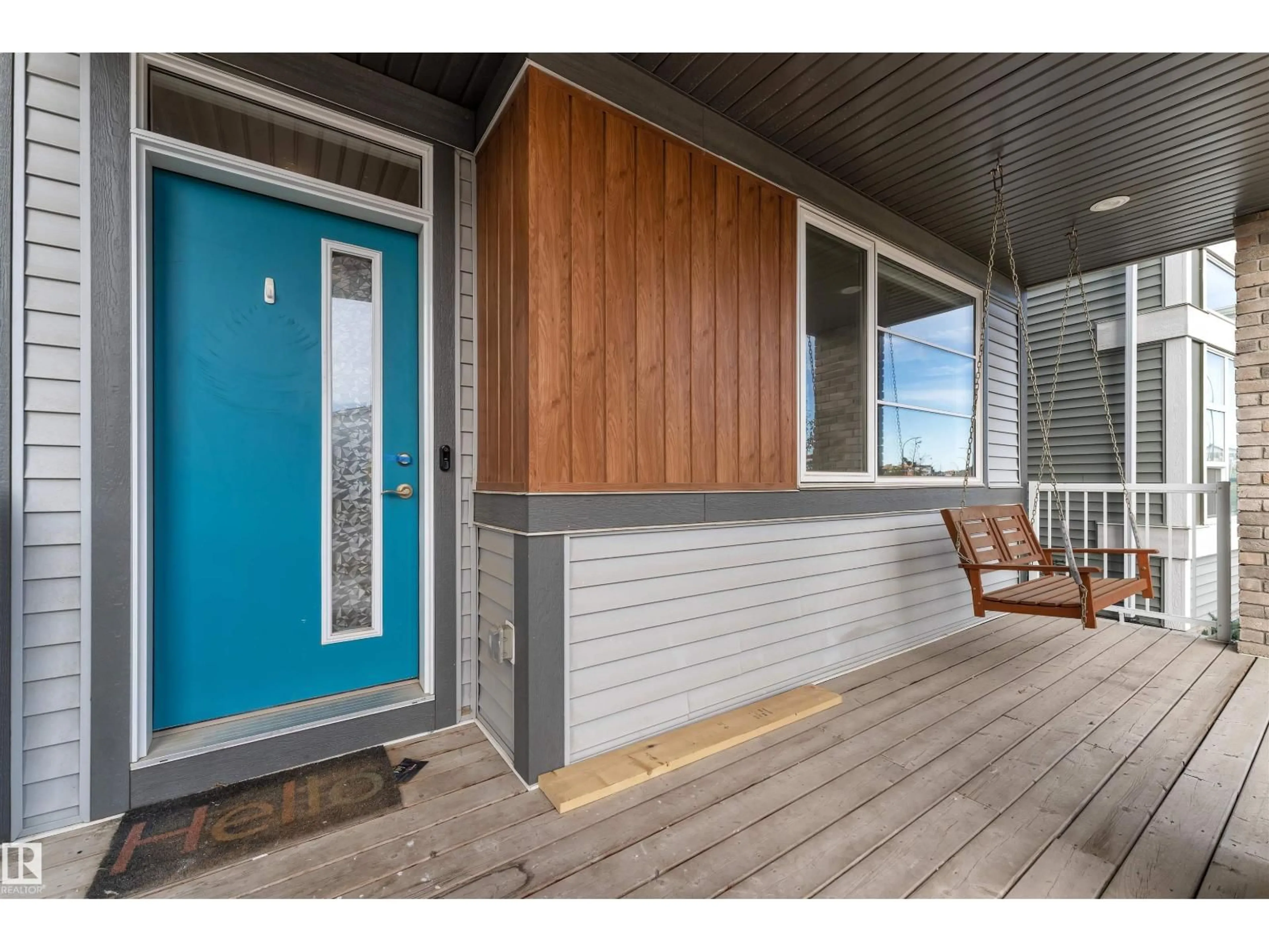 Indoor entryway for 176 CHARLESWORTH DR, Edmonton Alberta T6X2W5