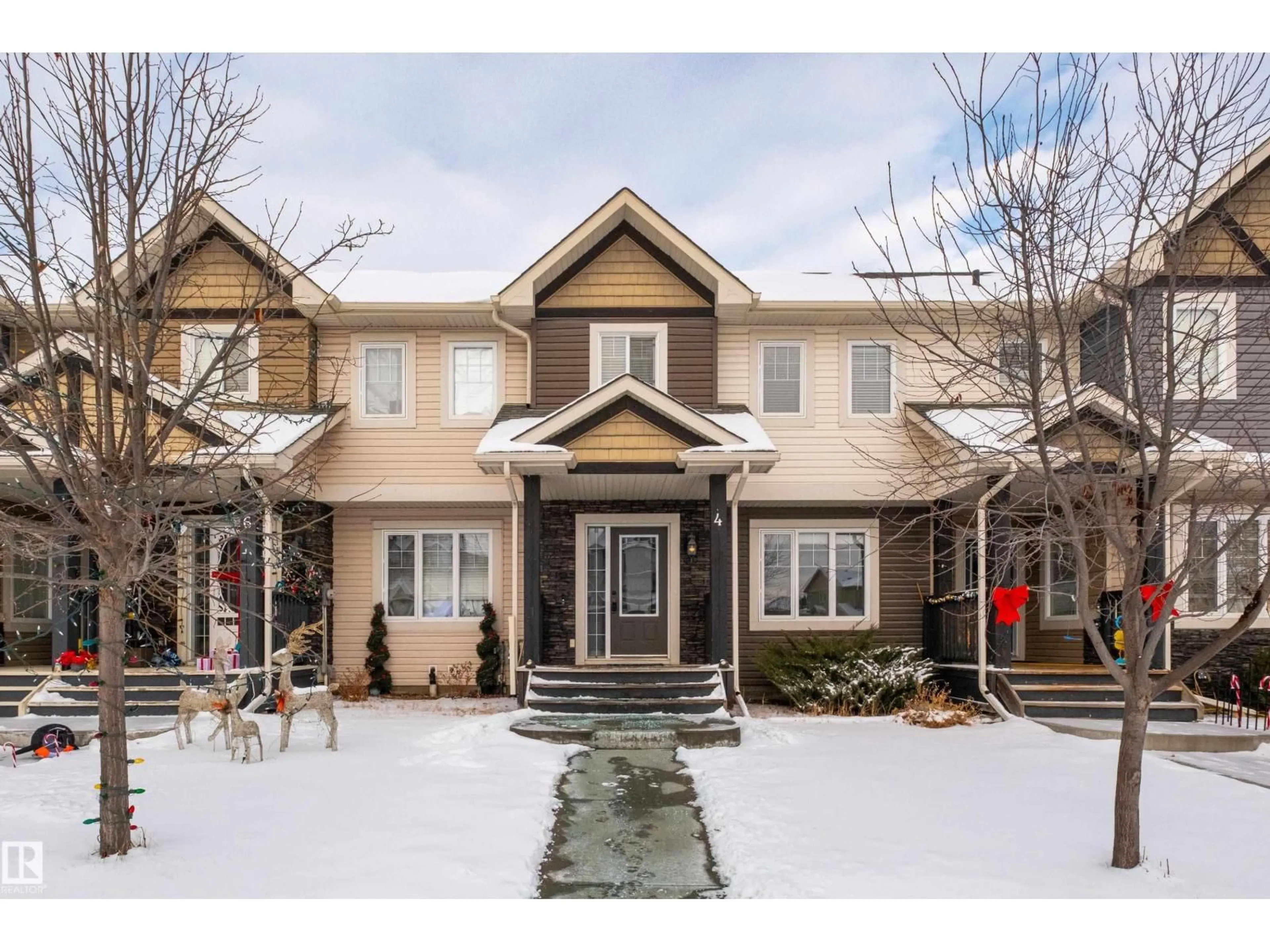 Home with brick exterior material, street for 4 MEADOWLAND CR, Spruce Grove Alberta T7X0P9