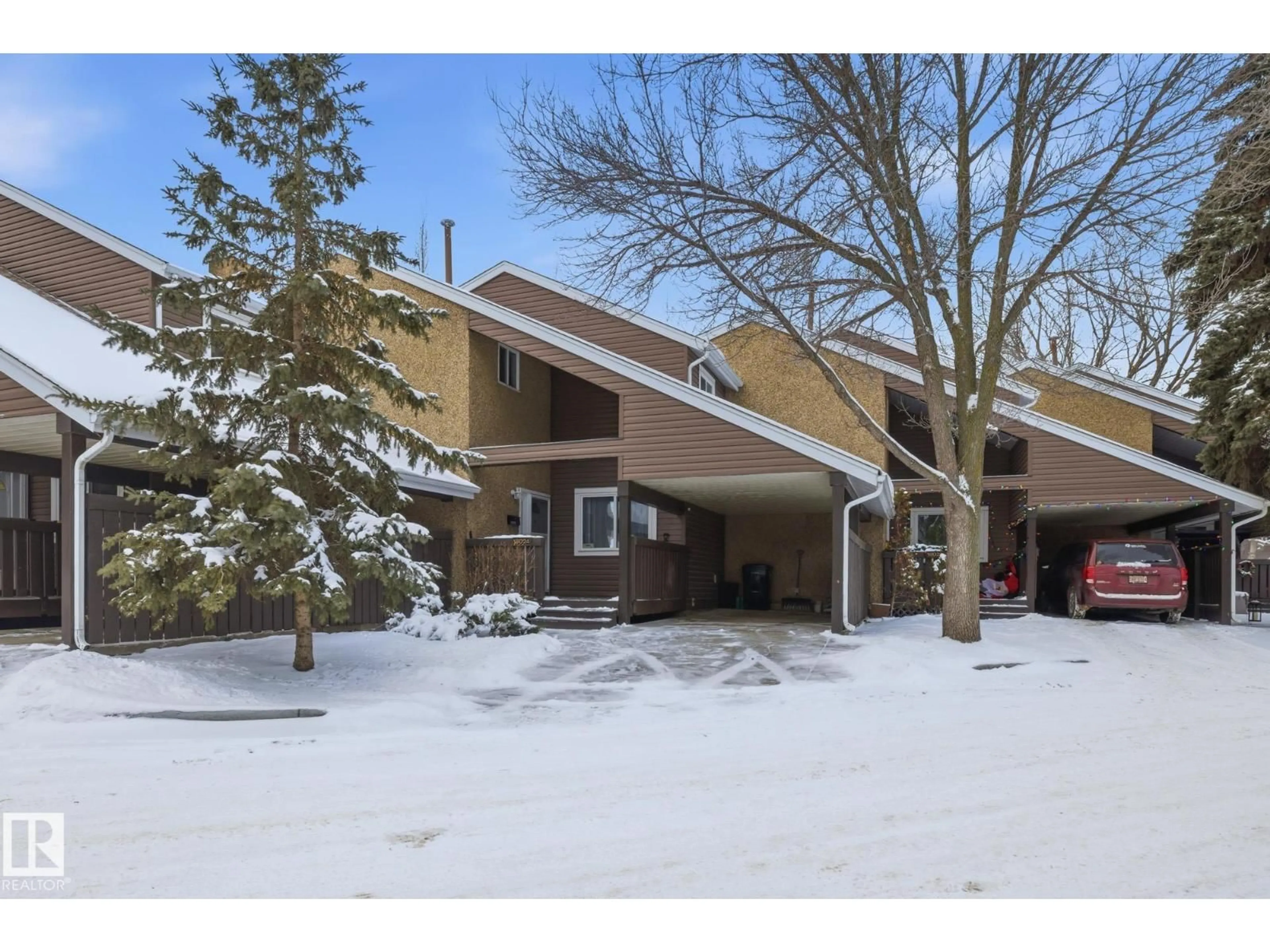 Unknown for 18024 96 AV, Edmonton Alberta T5T3N2