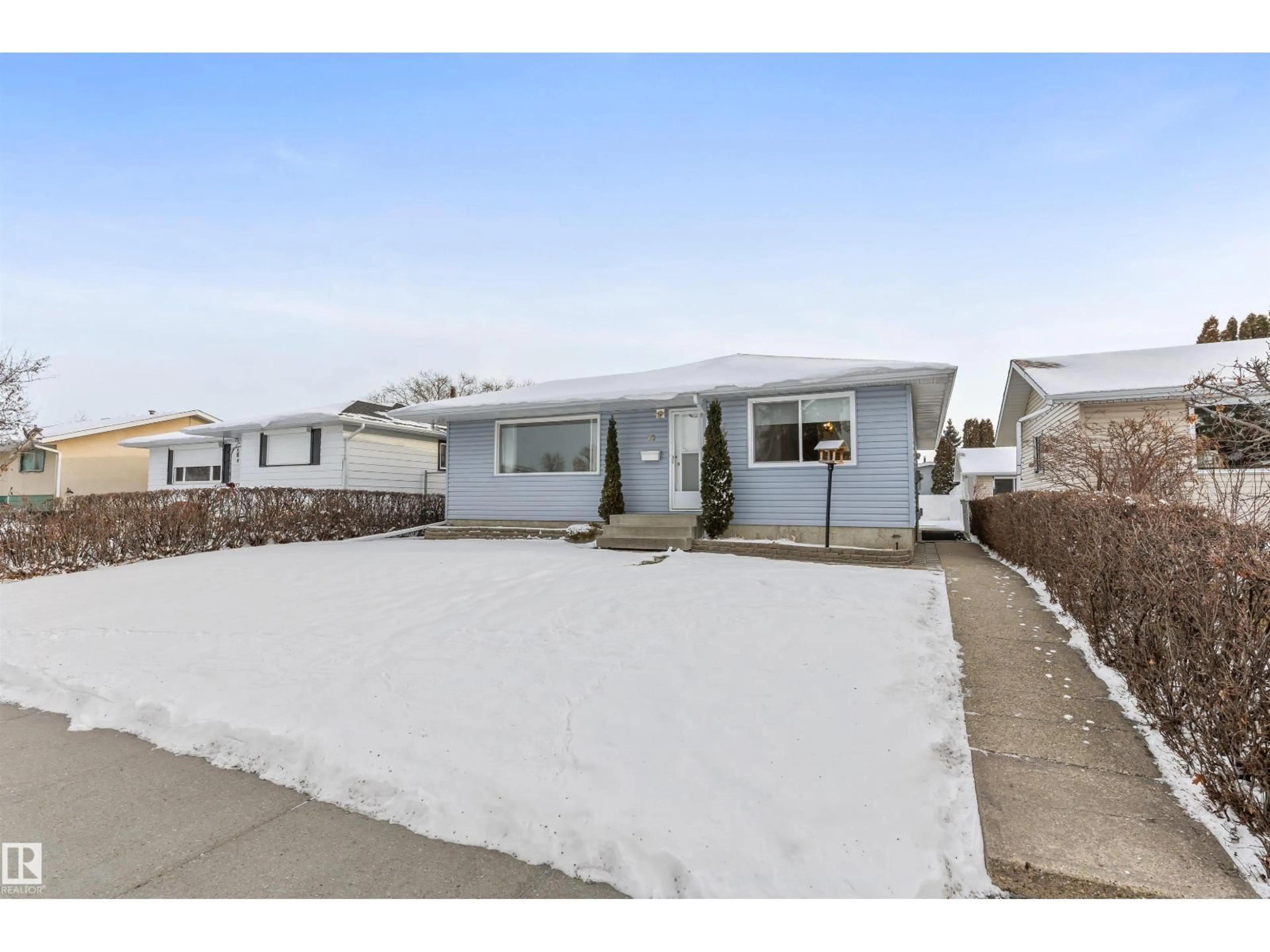 Home with vinyl exterior material, street for 12 ATHAPASKAN DR, Leduc Alberta T9E4N2