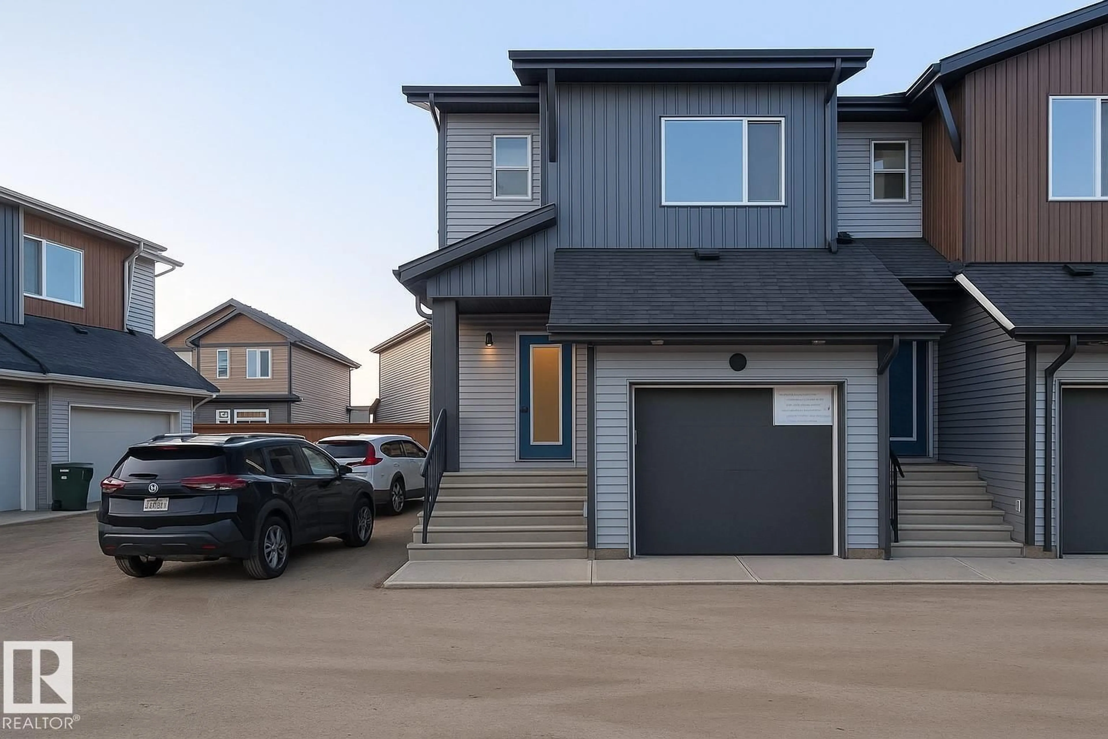 Home with vinyl exterior material, street for #17 - 710 MATTSON DR, Edmonton Alberta T6X3H8