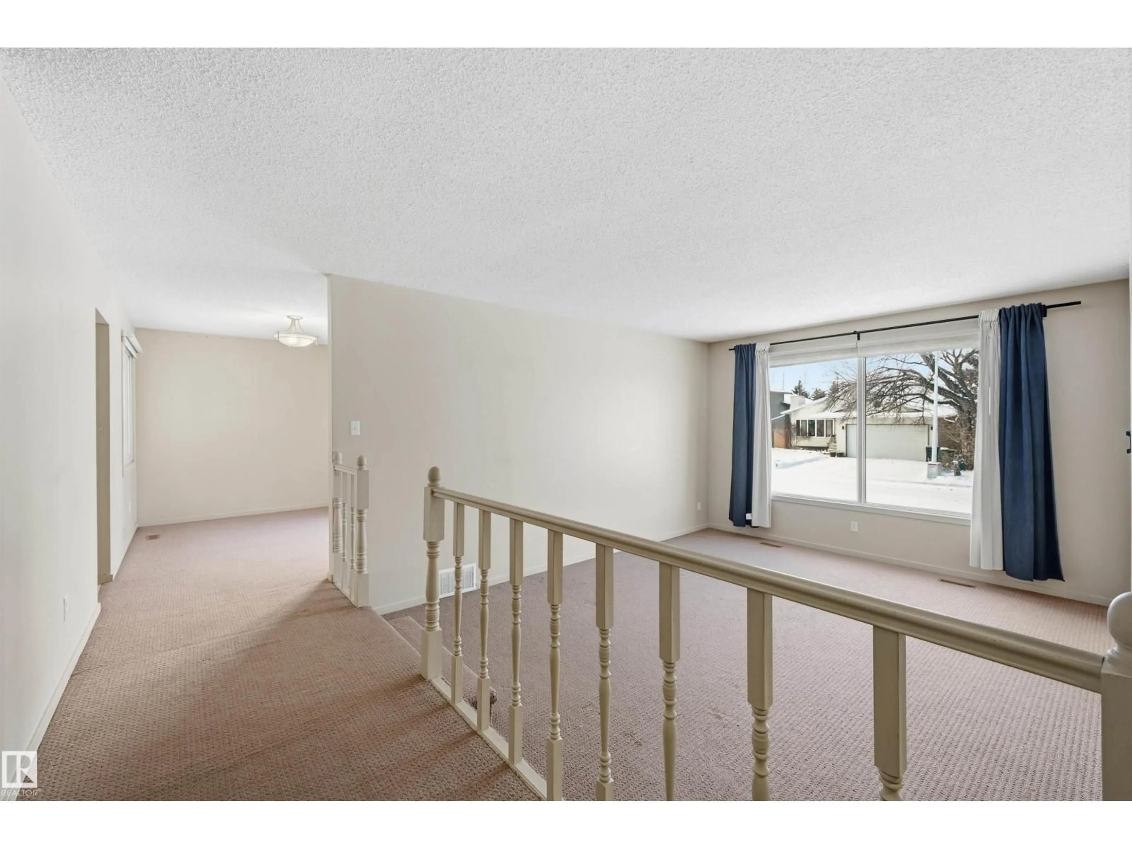 Unknown for NW - 2007 49A ST, Edmonton Alberta T6L2W9