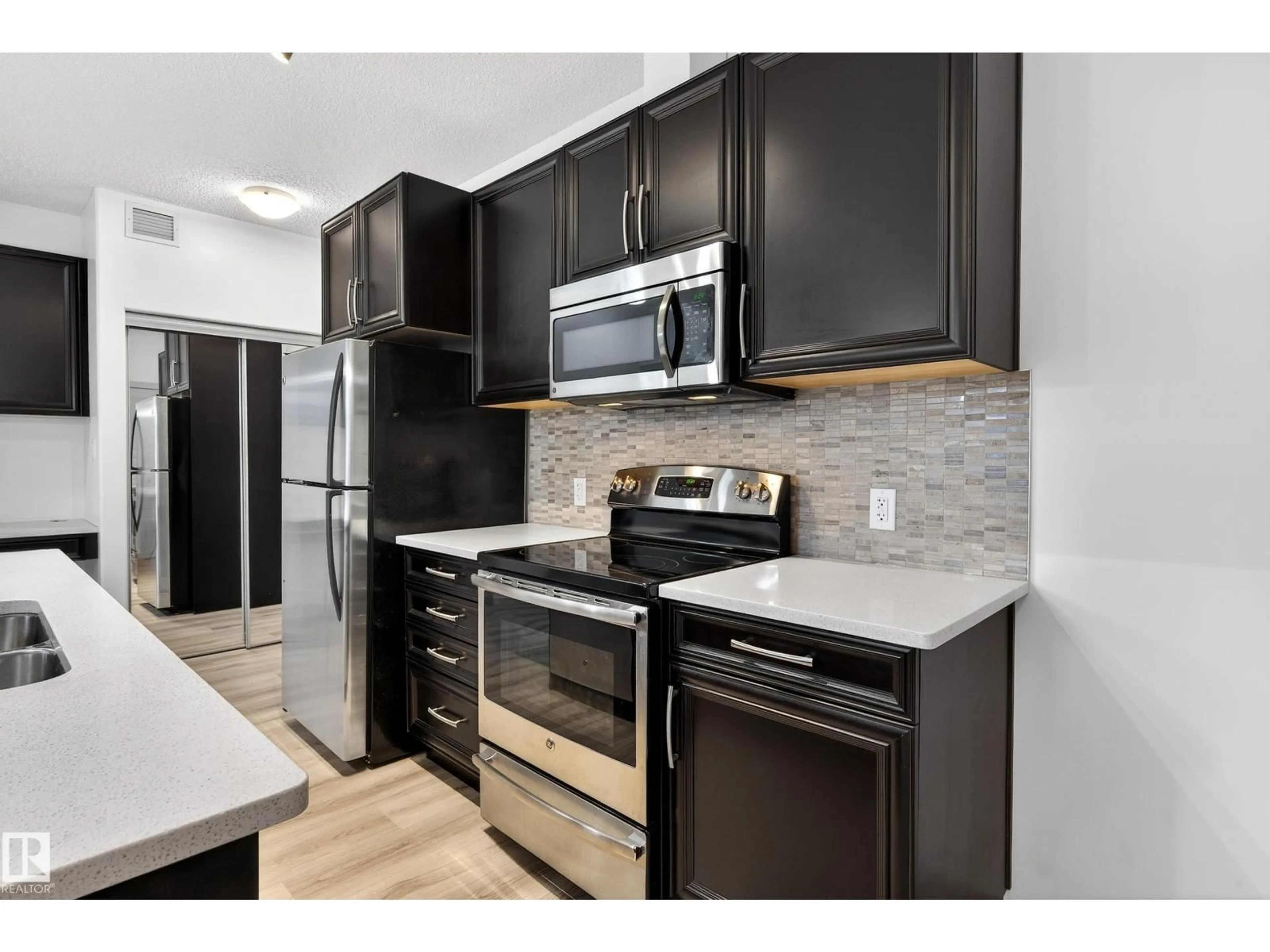 Standard kitchen, unknown for 318 - 1144 ADAMSON DR, Edmonton Alberta T6W2X7