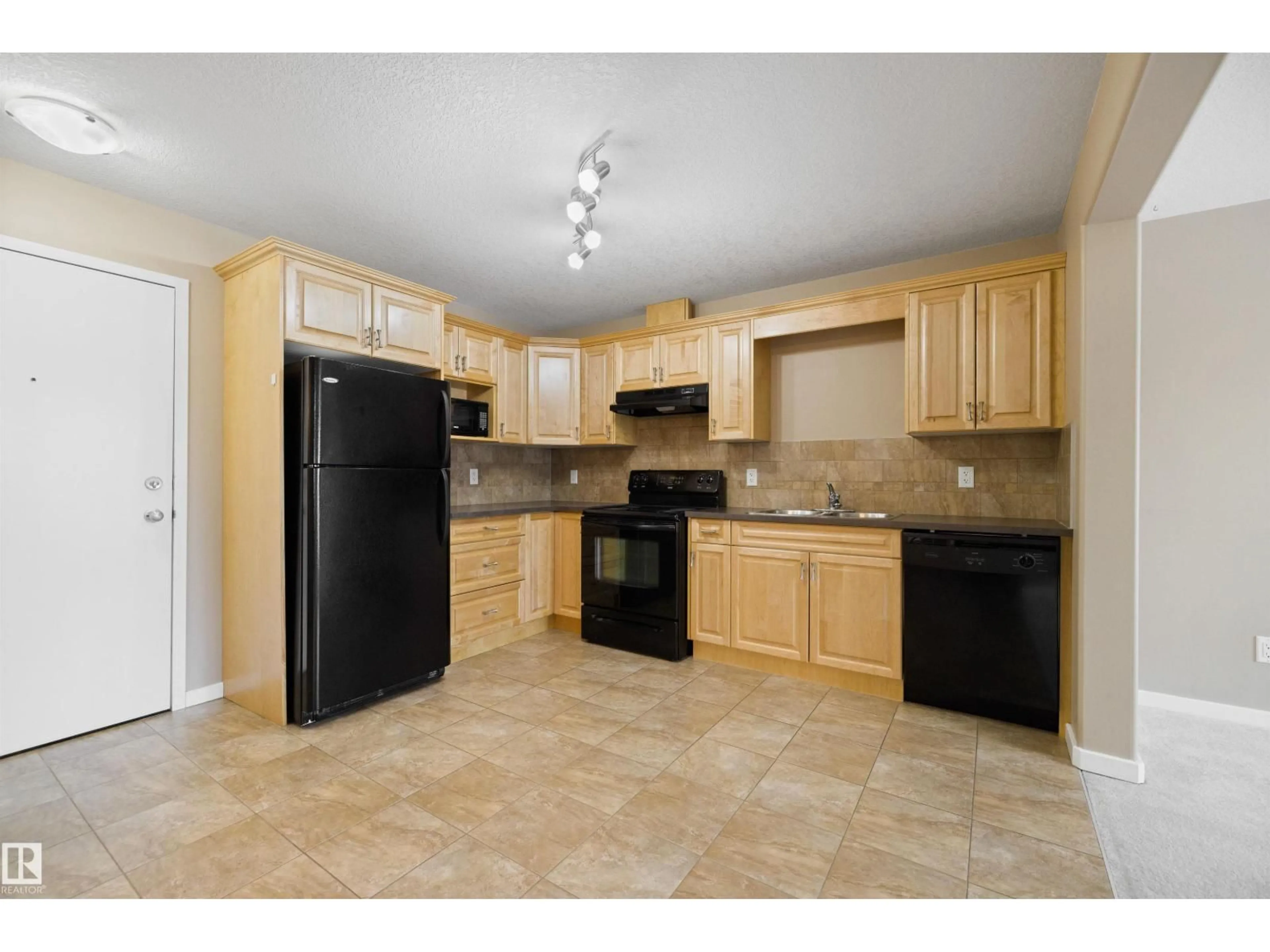 Standard kitchen, ceramic/tile floor for #103 - 11935 106 ST, Edmonton Alberta T5G2R4