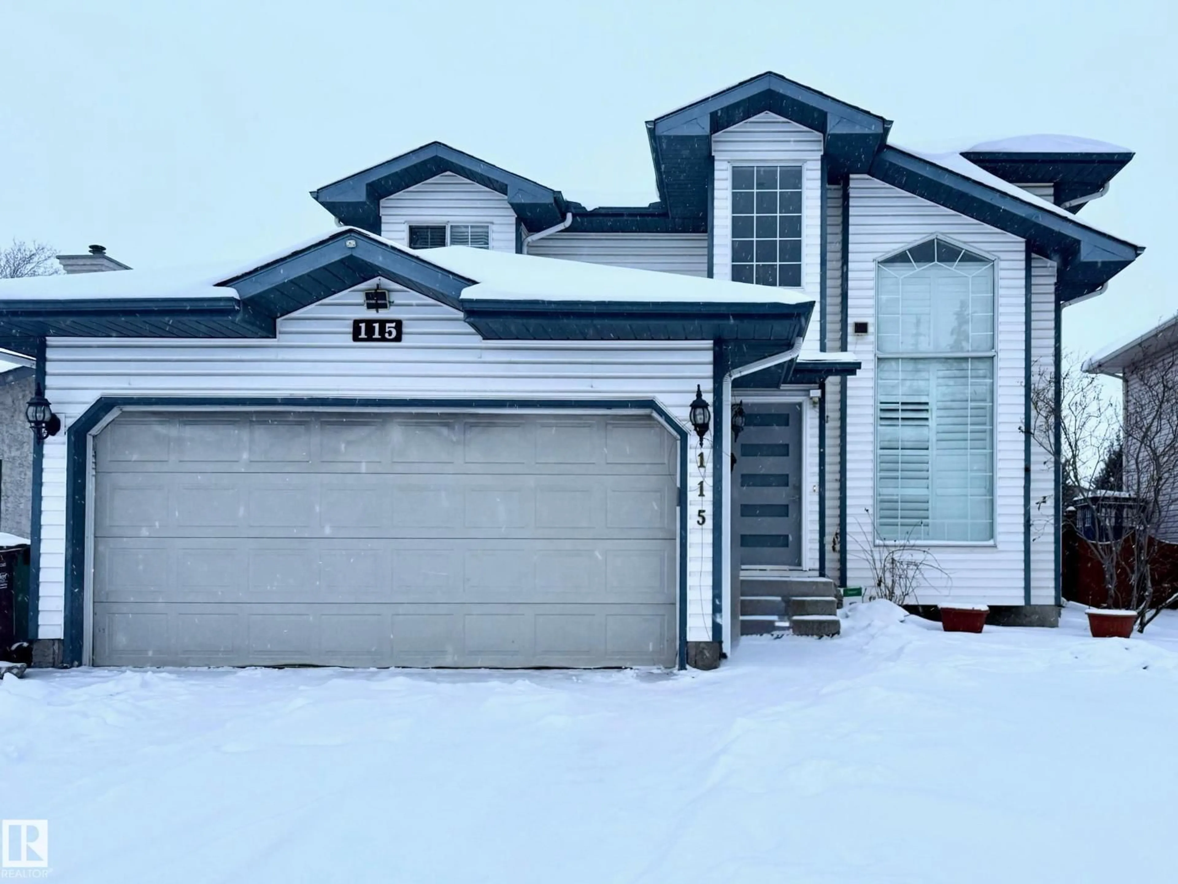 Home with vinyl exterior material, street for 115 DEER RIDGE DR, St. Albert Alberta T8N6G6